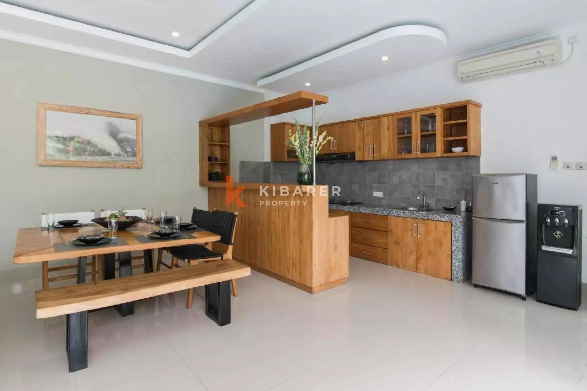 Prime Three-Bedroom Villa in Berawa Walking Distance to The Beach