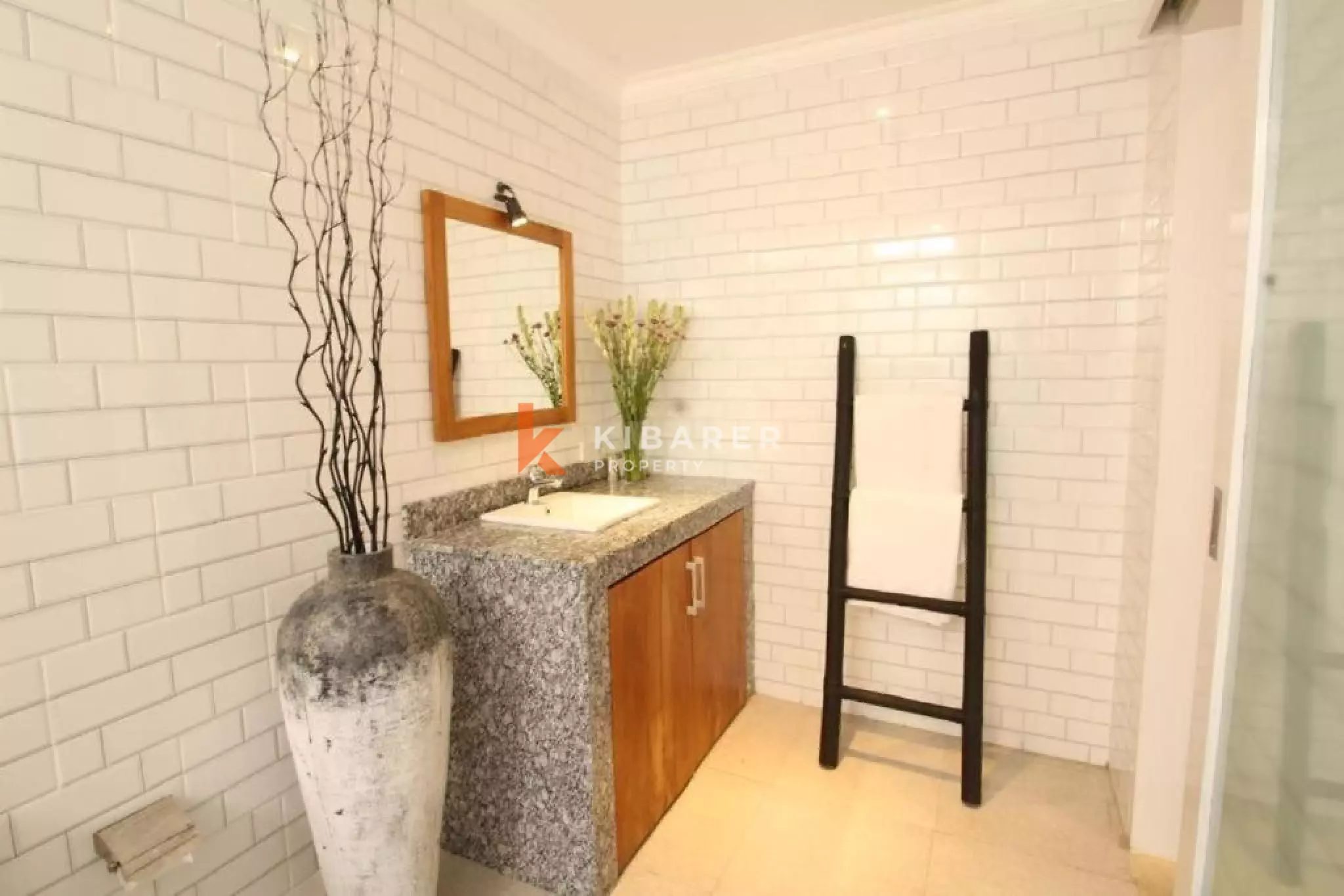 Prime Three-Bedroom Villa in Berawa Walking Distance to The Beach