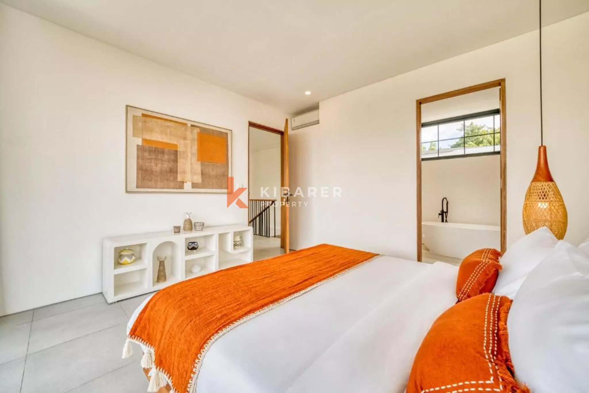 Modern Mediterranean Three-Bedroom Villa with Multifunctional Room in Pecatu (spcial price)