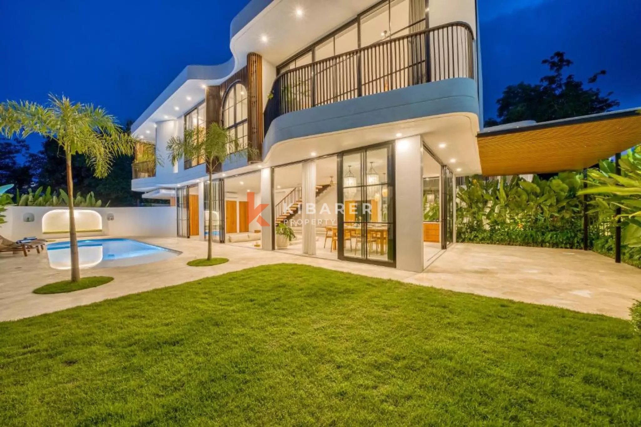 Modern Mediterranean Three-Bedroom Villa with Multifunctional Room in Pecatu (spcial price)