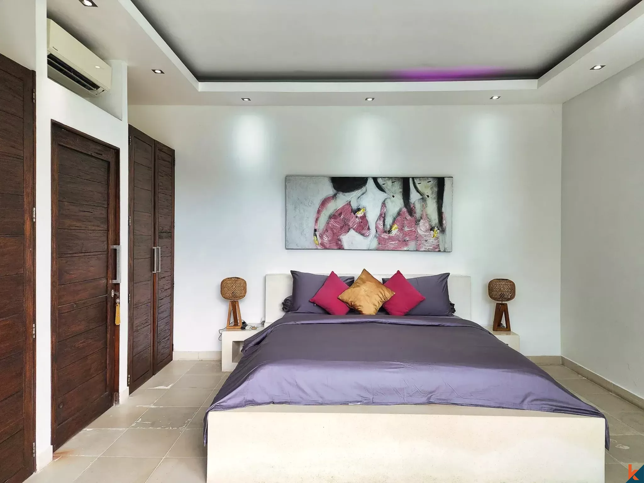 Charming Three Bedrooms Modern Villa for Lease in Seminyak