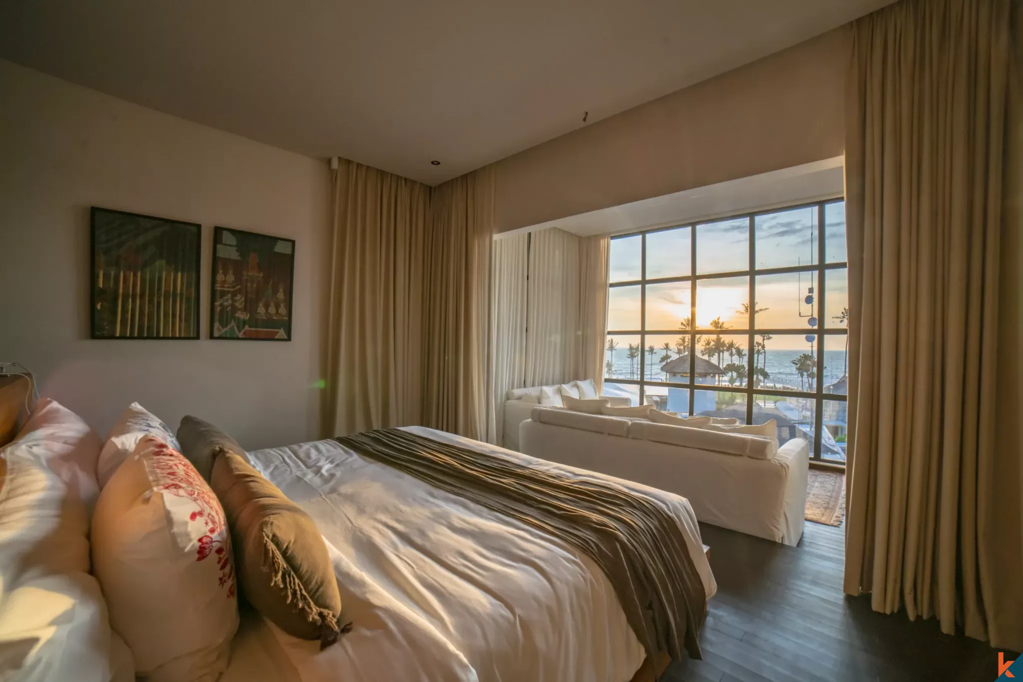 Dijual Penthouse Baru Dekat Pantai di Berawa