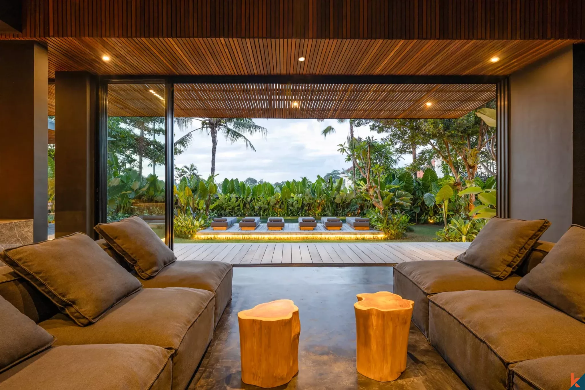 Luxury Four Bedroom Villa for Lease with Rice Field Views in Canggu