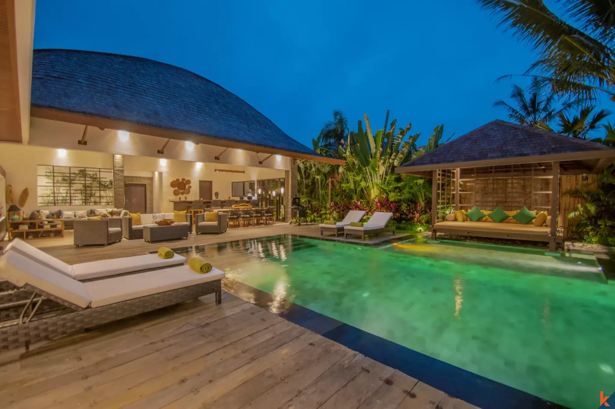Villa de luxe de quatre chambres à louer à Ubud