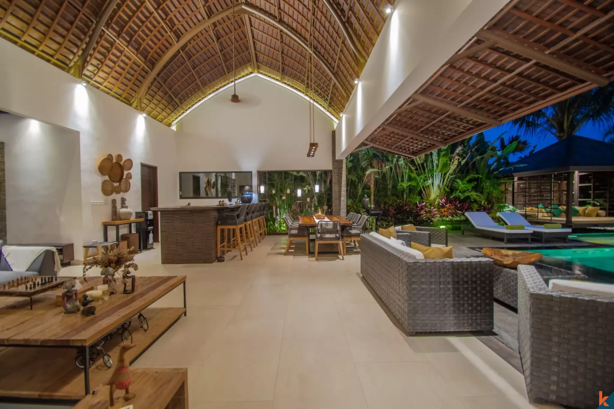 Villa de luxe de quatre chambres à louer à Ubud