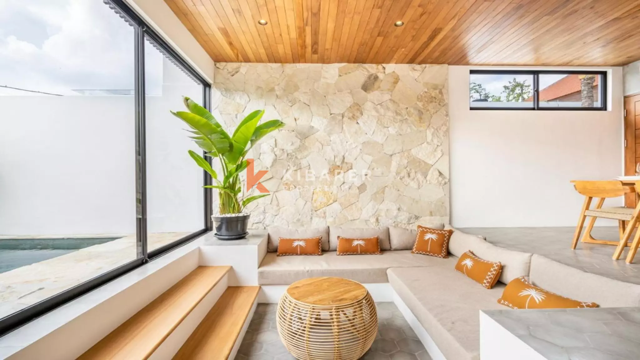 Contemporary One-Bedroom Pool Villa with Sunken Lounge in Canggu