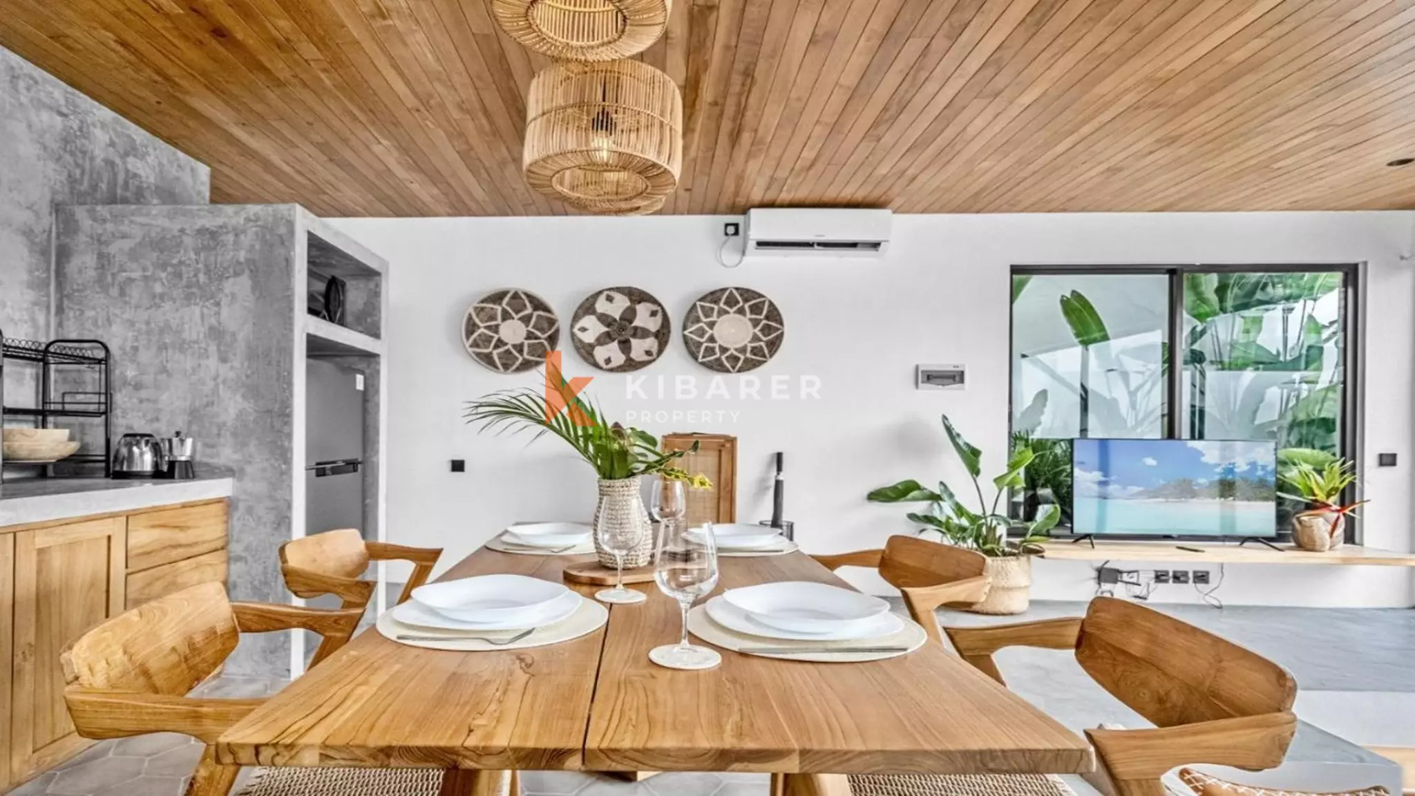 Contemporary One-Bedroom Pool Villa with Sunken Lounge in Canggu