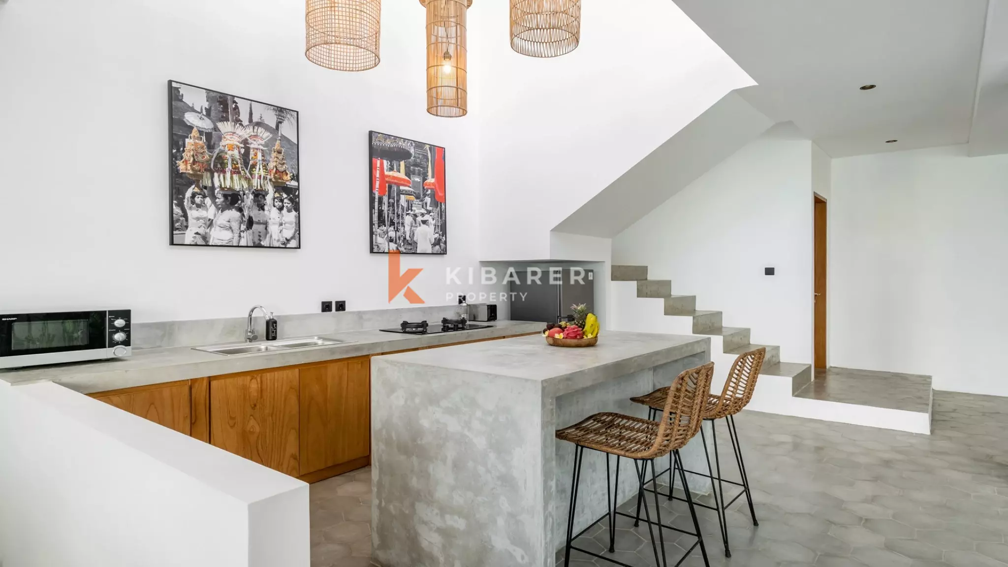 Elegant Tropical Two-Bedroom Pool Villa in Prime Canggu