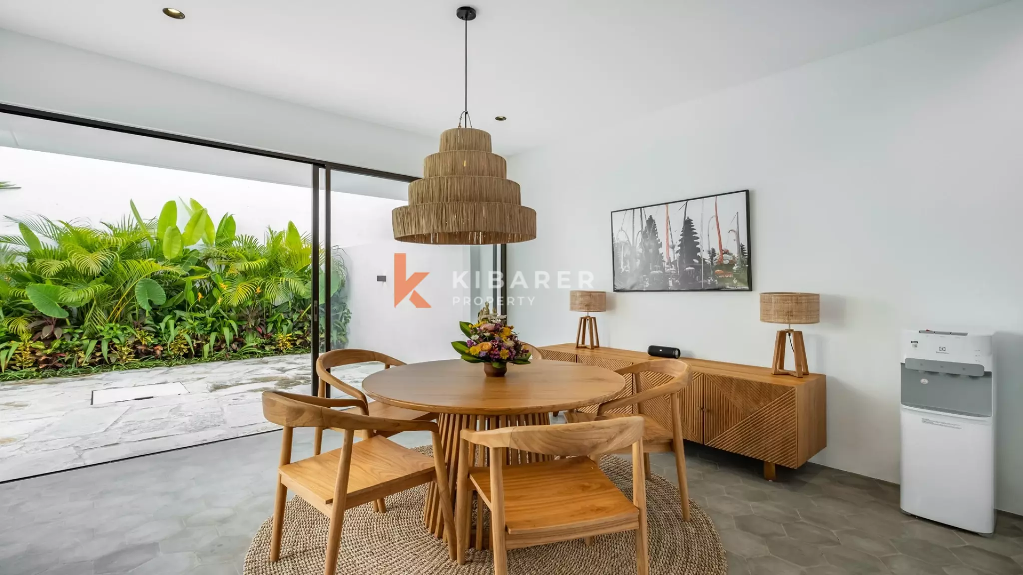 Elegant Tropical Two-Bedroom Pool Villa in Prime Canggu