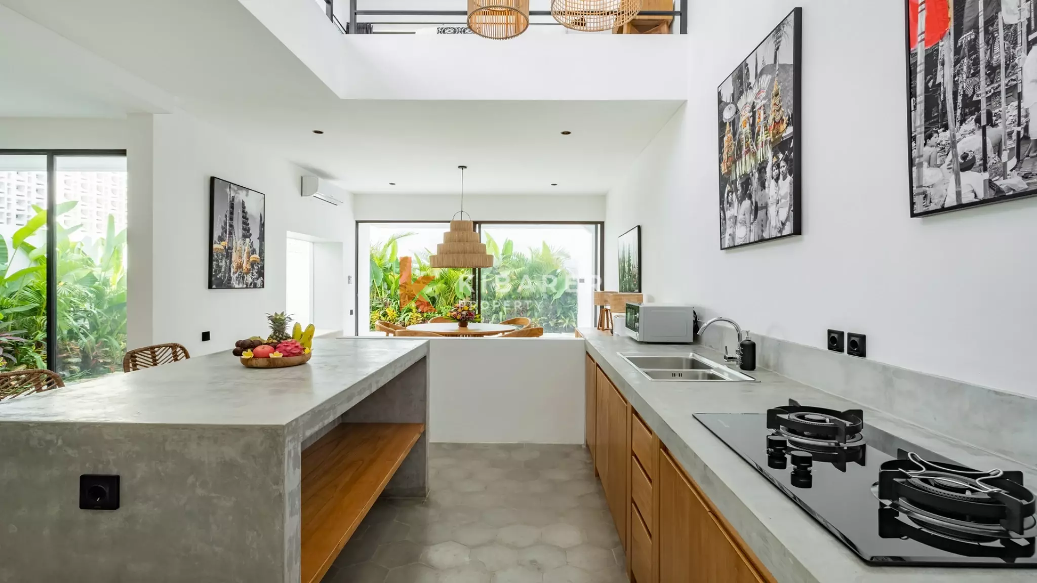 Elegant Tropical Two-Bedroom Pool Villa in Prime Canggu