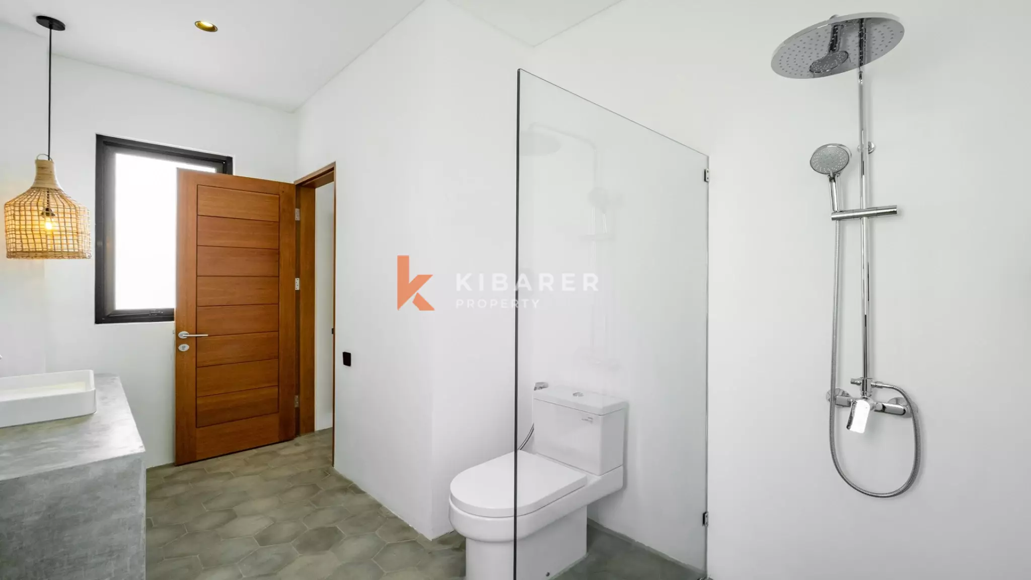 Elegant Tropical Two-Bedroom Pool Villa in Prime Canggu