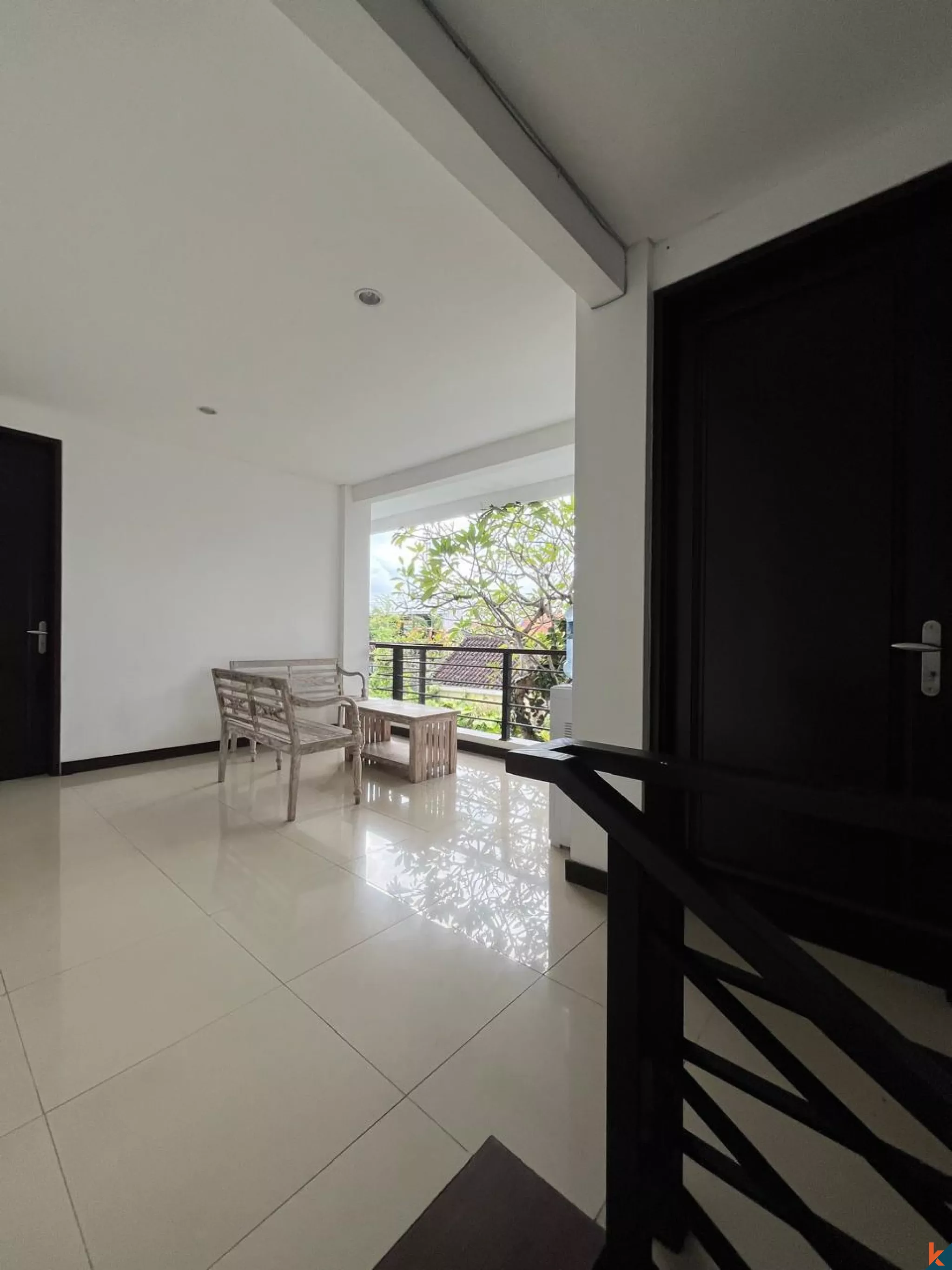 Oase Modern 4 Kamar Tidur di Jantung Seminyak