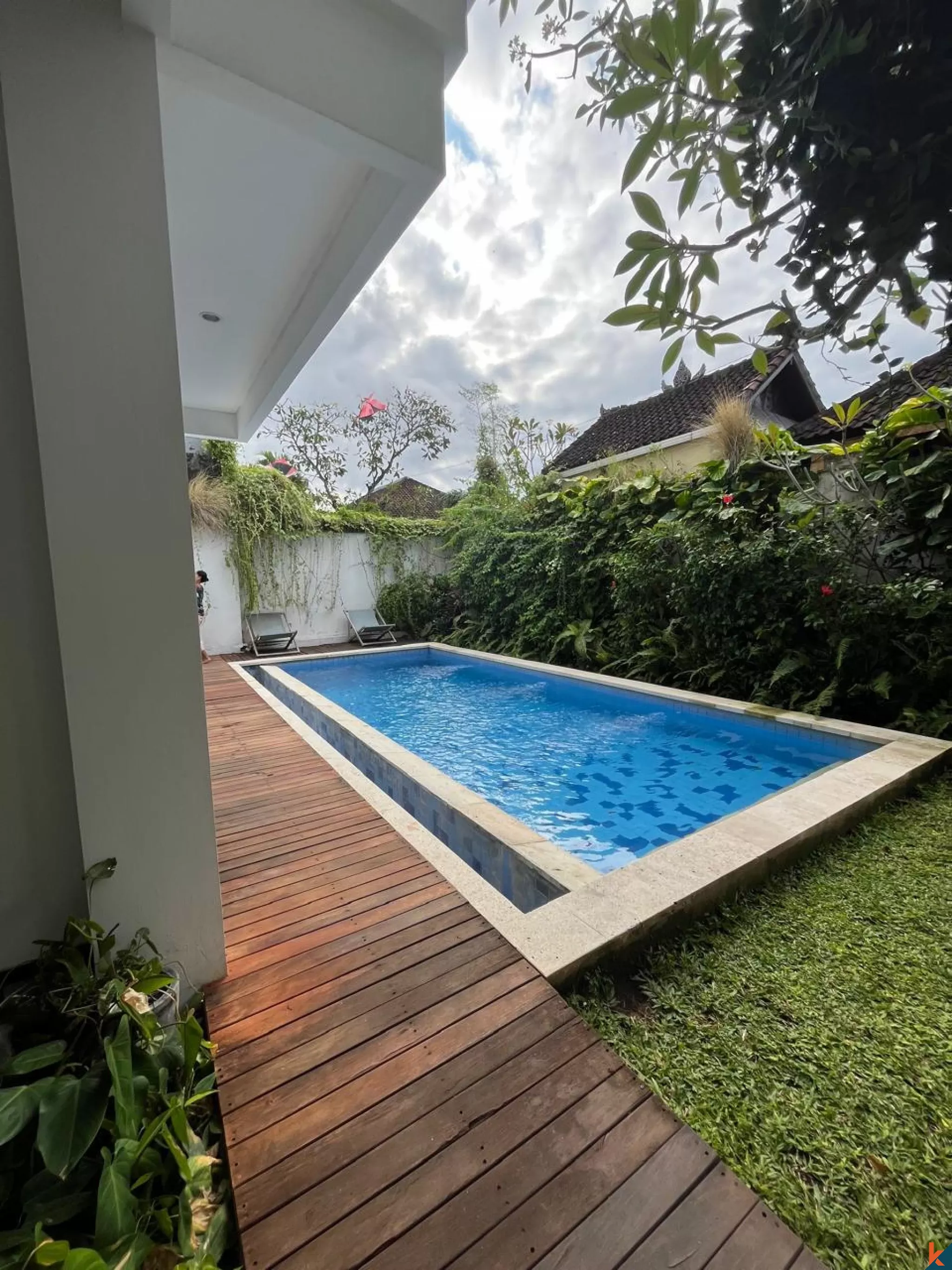 Oase Modern 4 Kamar Tidur di Jantung Seminyak