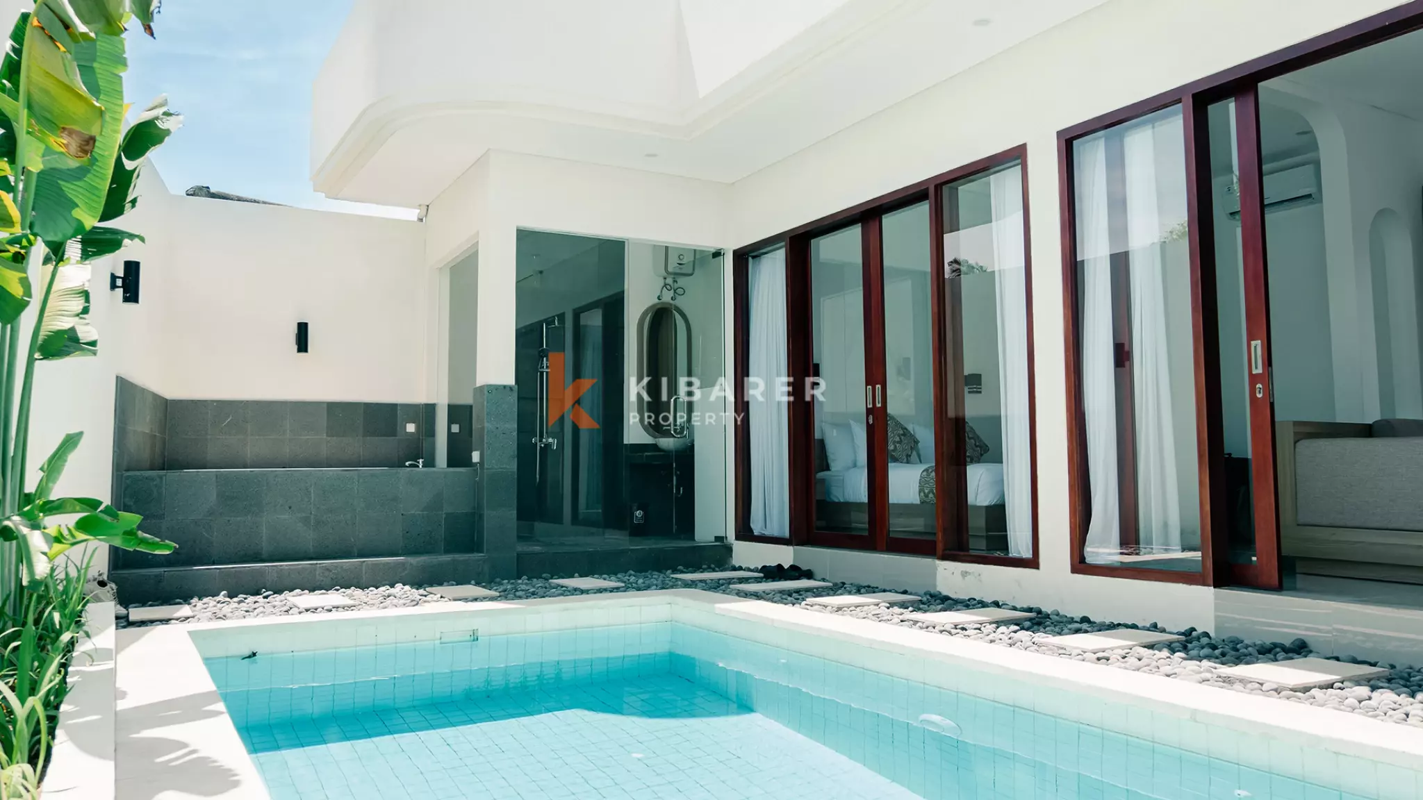 Stylish Two Bedroom Retreat with Jacuzzi in Nyanyi (Available on 20th April 2026)