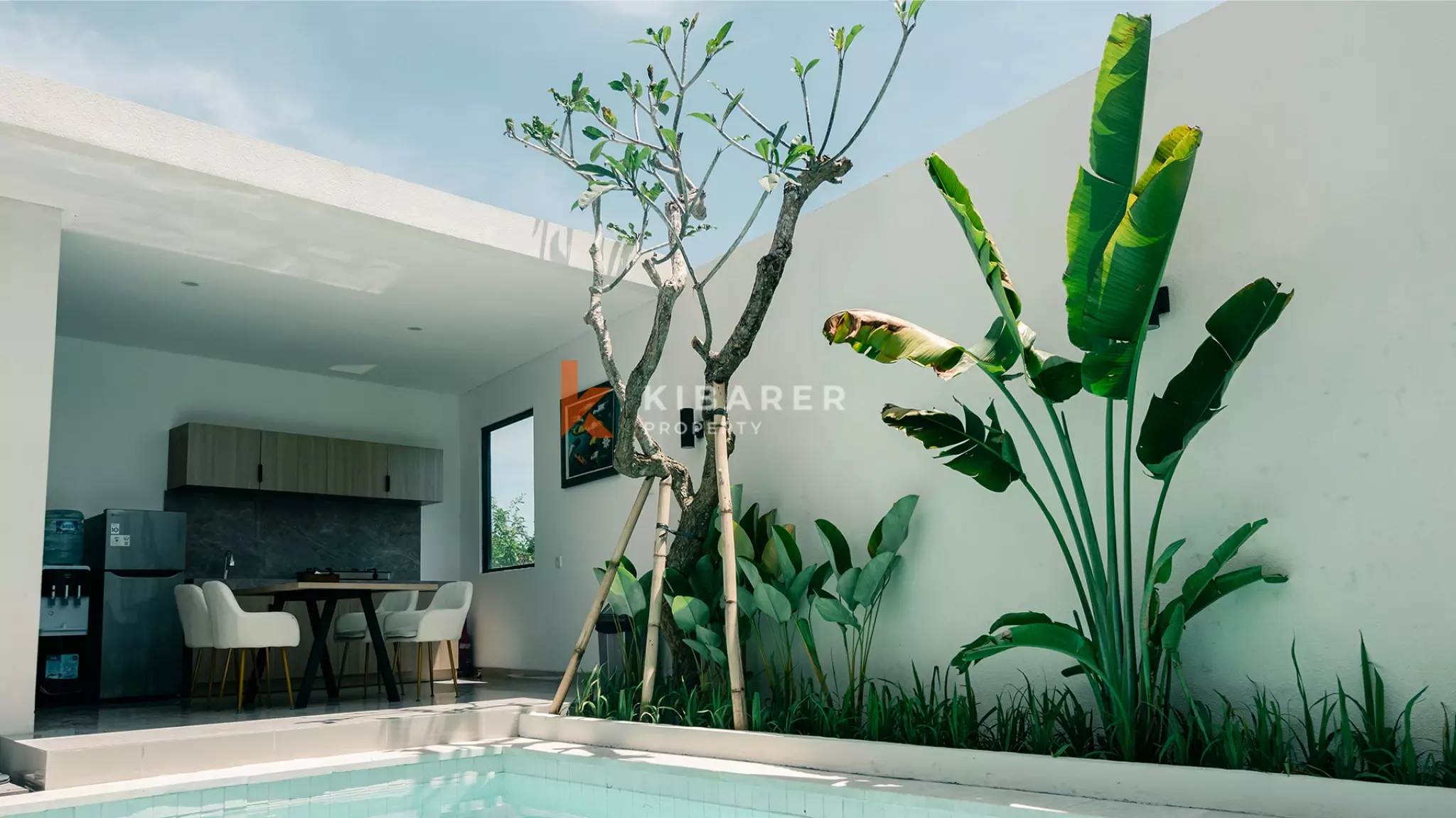 Stylish Two Bedroom Retreat with Jacuzzi in Nyanyi (Available on 20th April 2026)