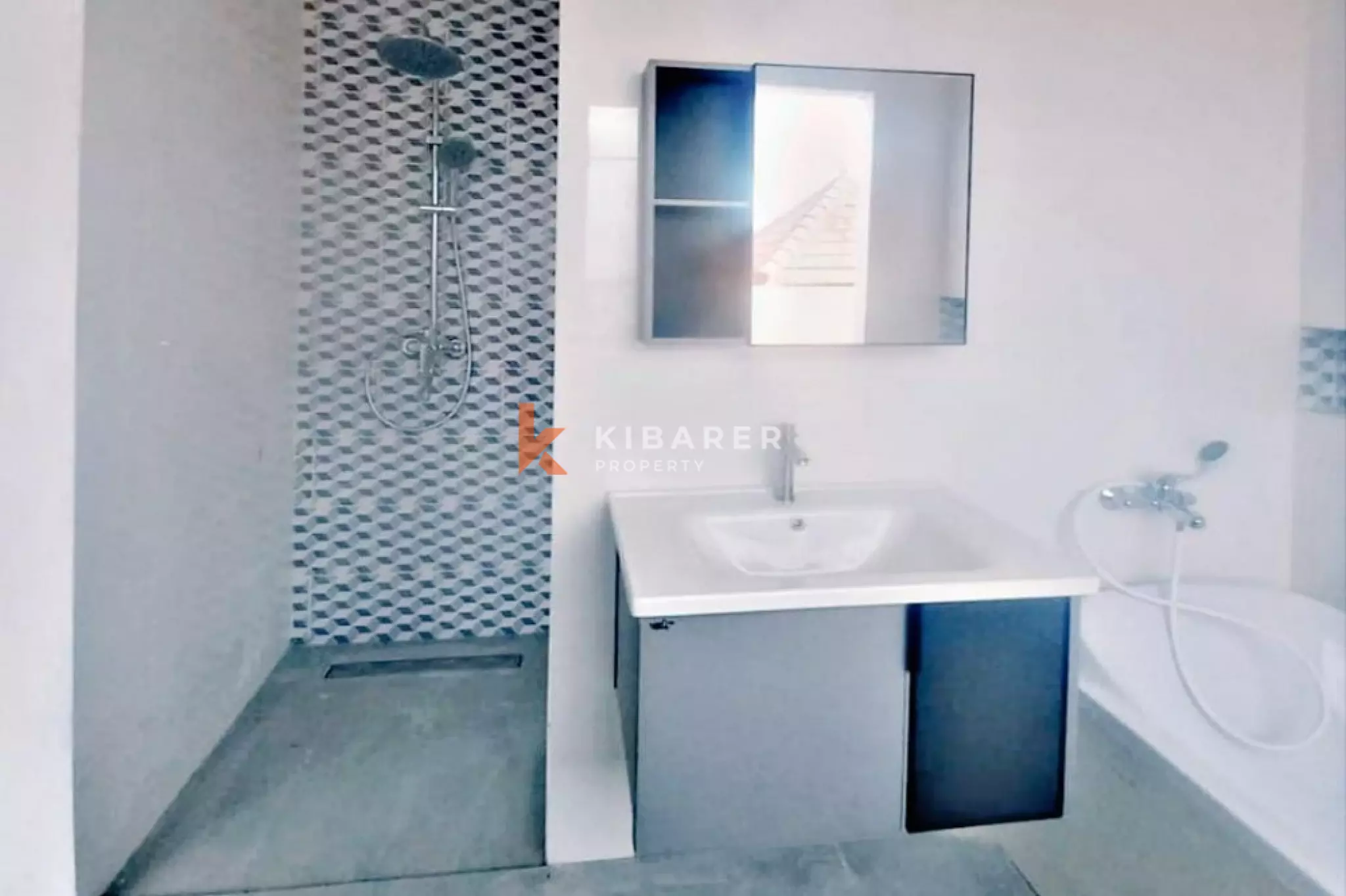Semi Furnished Two-Bedrooms Vila Plus Additional Office Room in Jimbaran