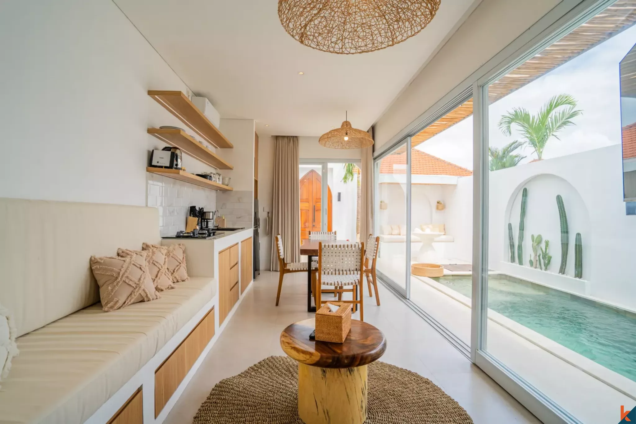 Villa Satu Kamar Tidur Potensi Tinggi Off-Plan untuk Disewakan di Kerobokan - Semer