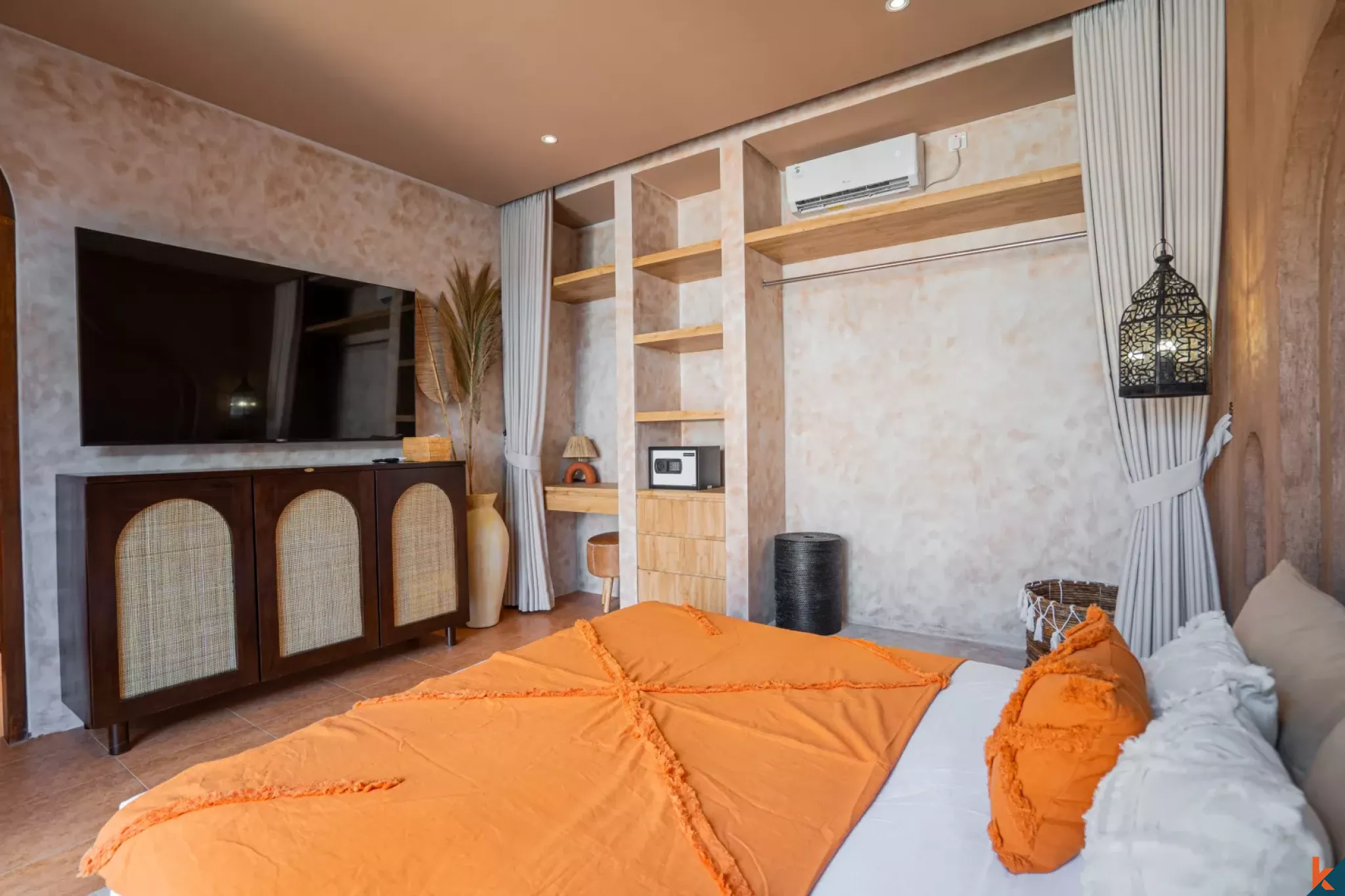 Investissement intelligent : villa d’une chambre en bail (leasehold) sur plan à Kerobokan – Semer