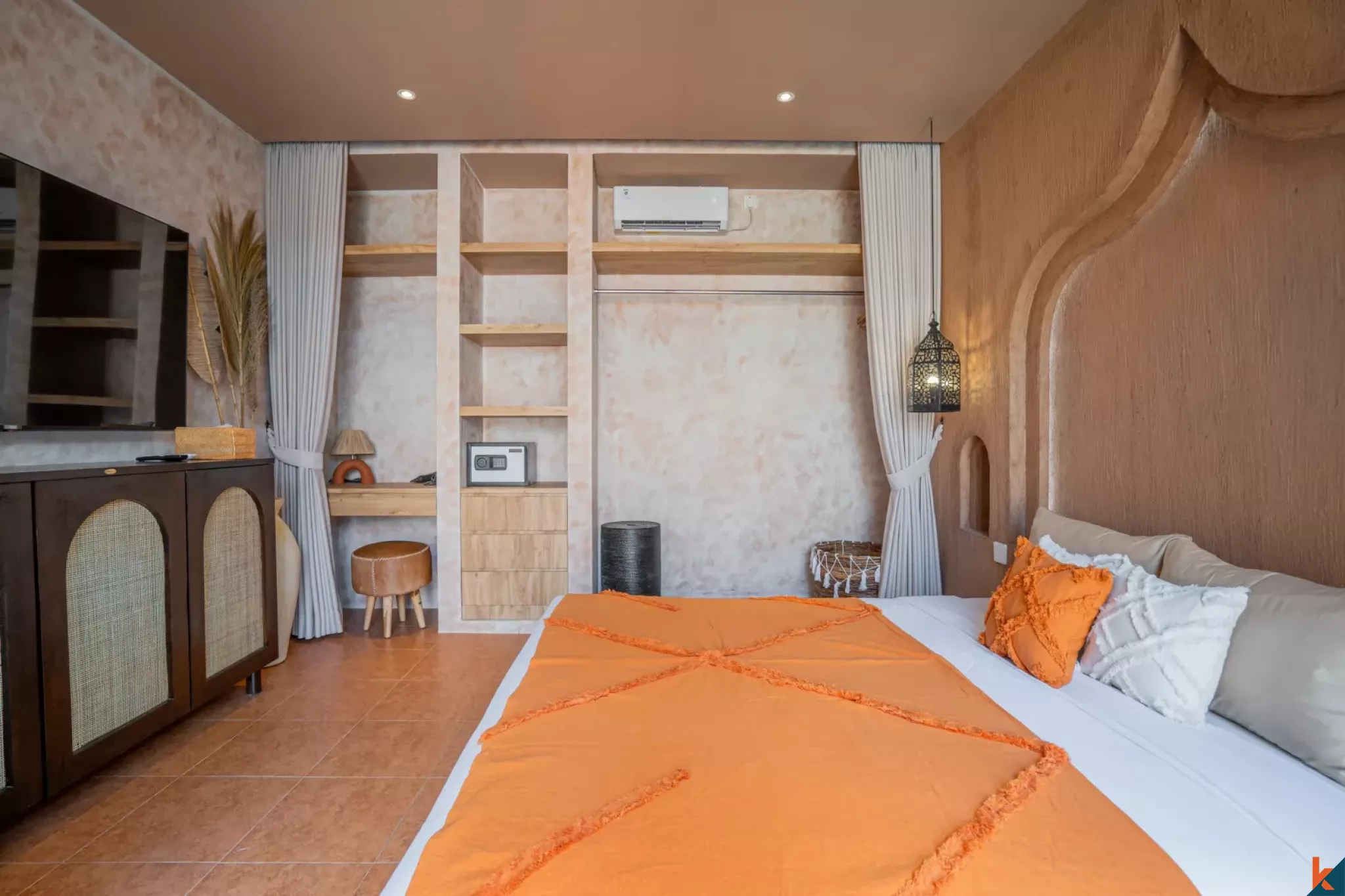 Investissement intelligent : villa d’une chambre en bail (leasehold) sur plan à Kerobokan – Semer