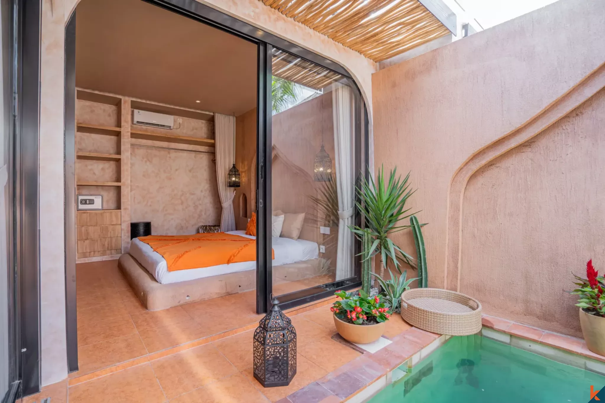 Investissement intelligent : villa d’une chambre en bail (leasehold) sur plan à Kerobokan – Semer