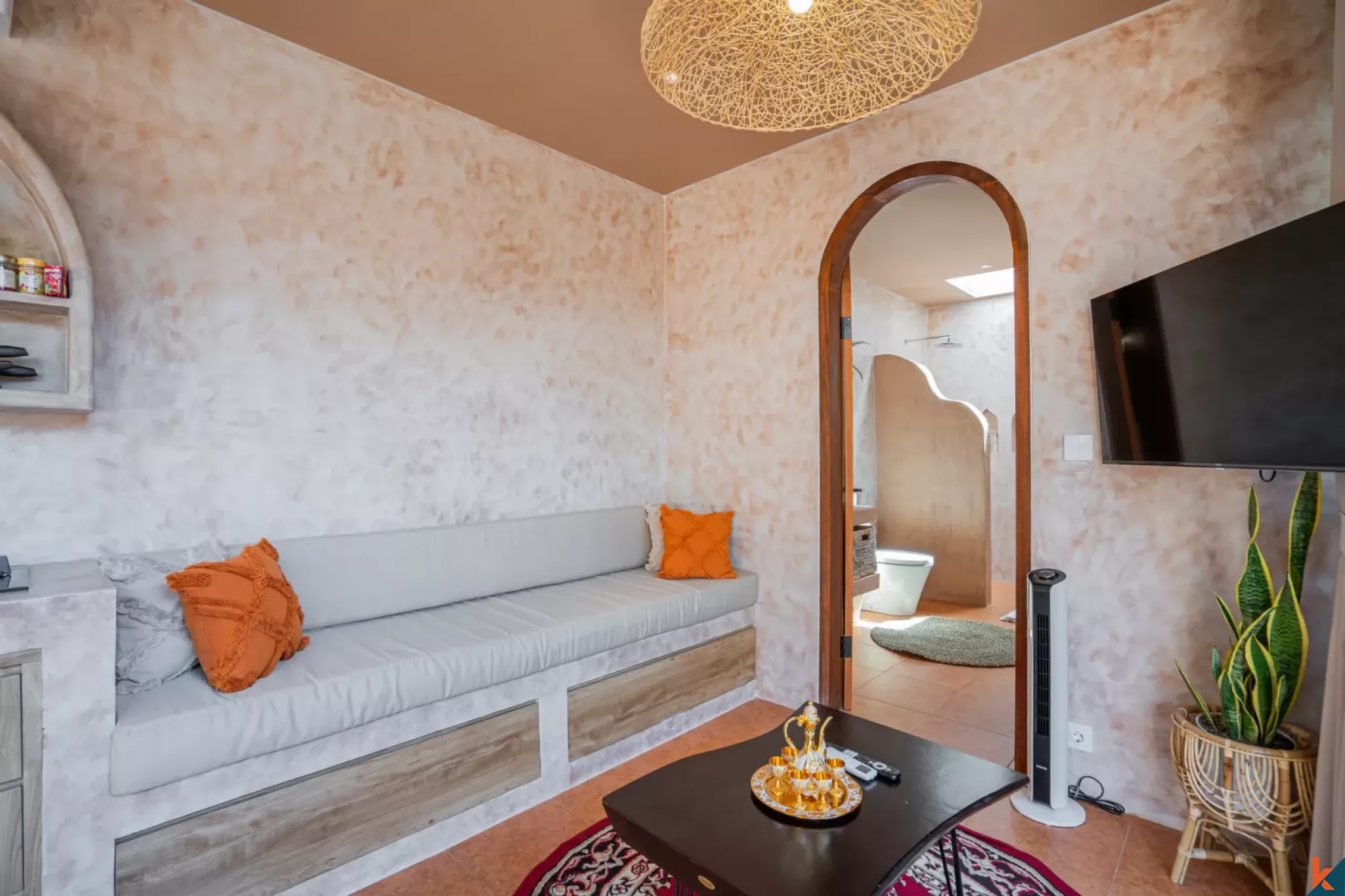 Investissement intelligent : villa d’une chambre en bail (leasehold) sur plan à Kerobokan – Semer