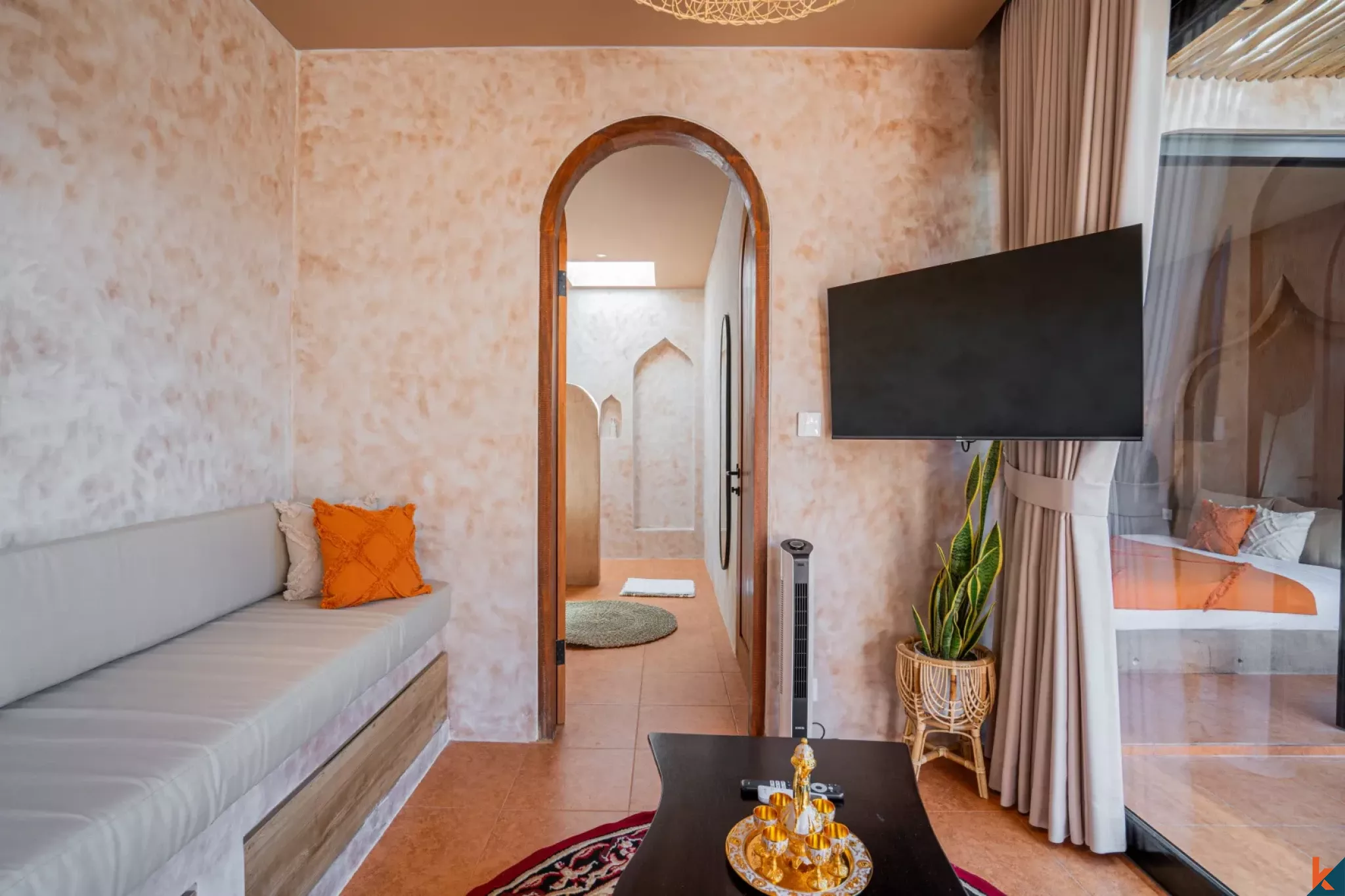 Investissement intelligent : villa d’une chambre en bail (leasehold) sur plan à Kerobokan – Semer