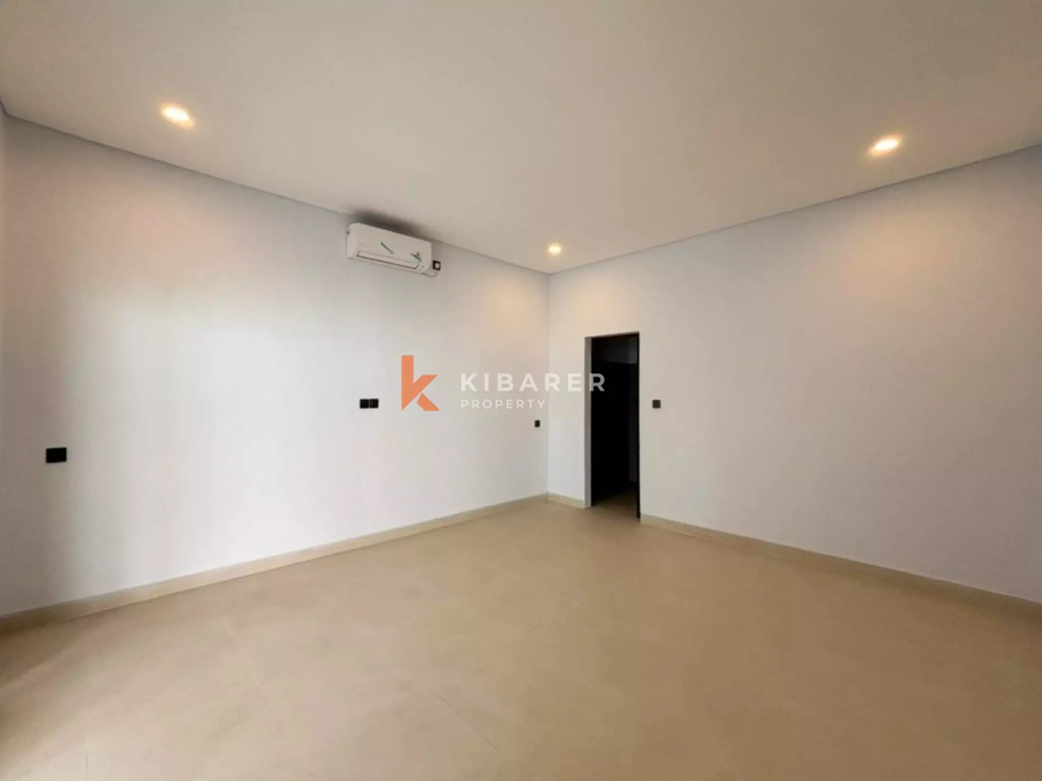 Bright Unfurnished Three Bedroom Villa for Rent in Prime Umalas Location