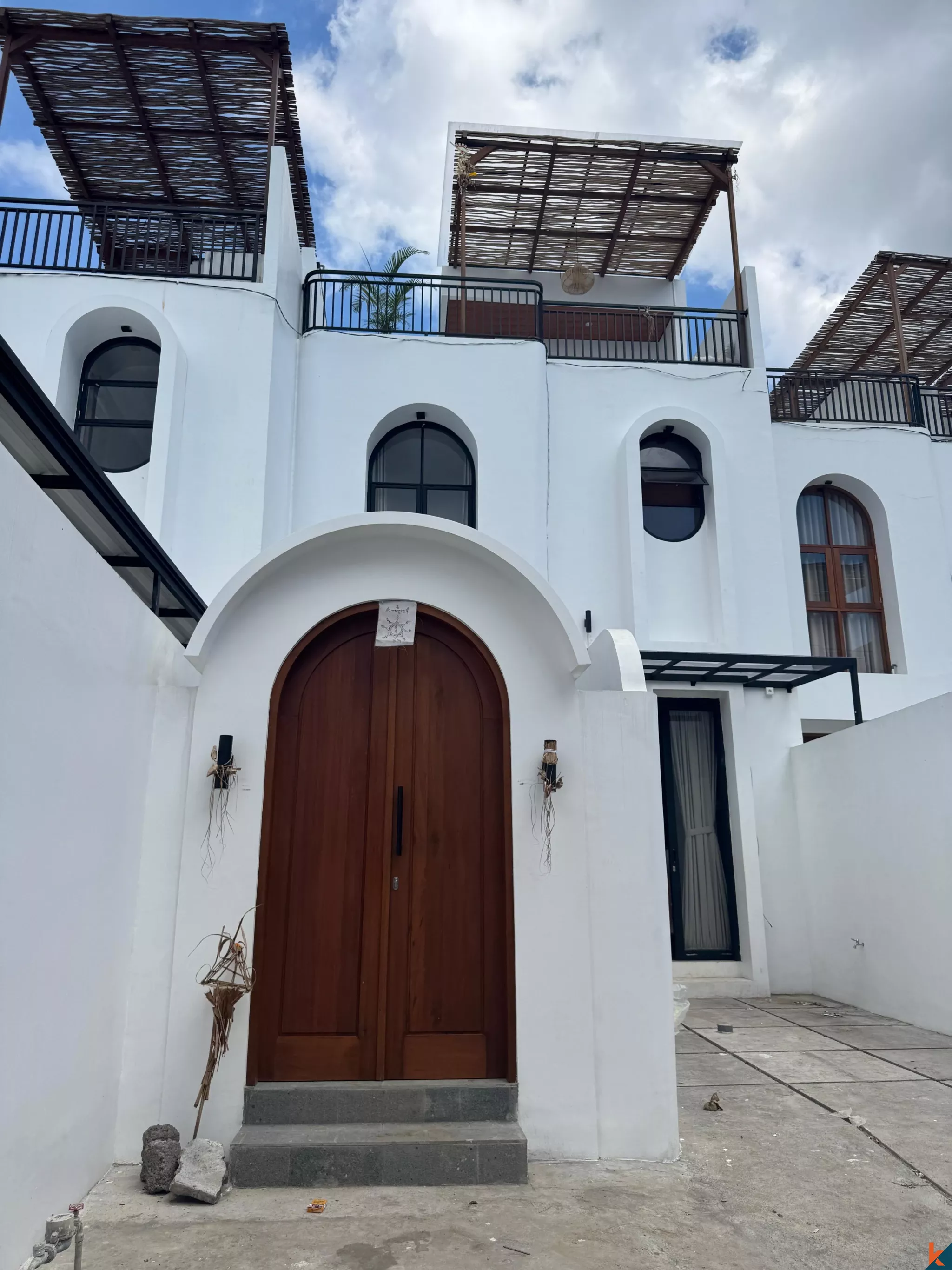 Villa moderne de trois chambres avec piscine à Ungasan