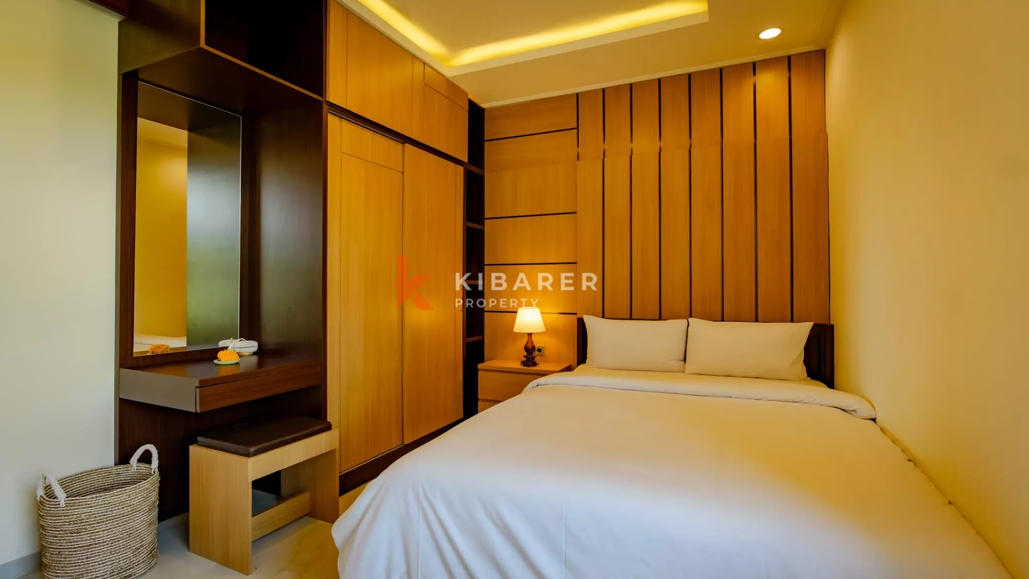 Charming Four-Bedroom Family Escape with Tropical Garden in Abiansemal