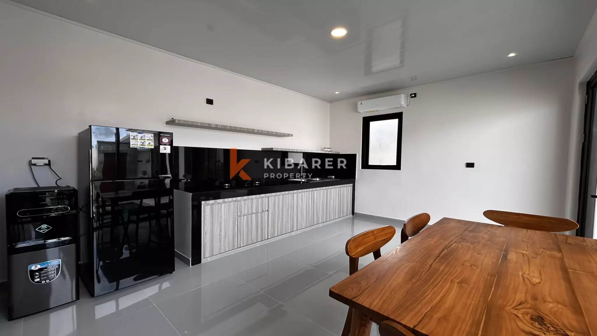 Relaxing Two-Bedroom Tropical Villa with Private Pool in Padonan