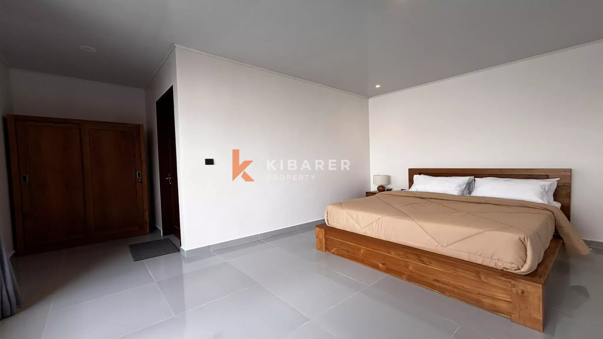 Relaxing Two-Bedroom Tropical Villa with Private Pool in Padonan