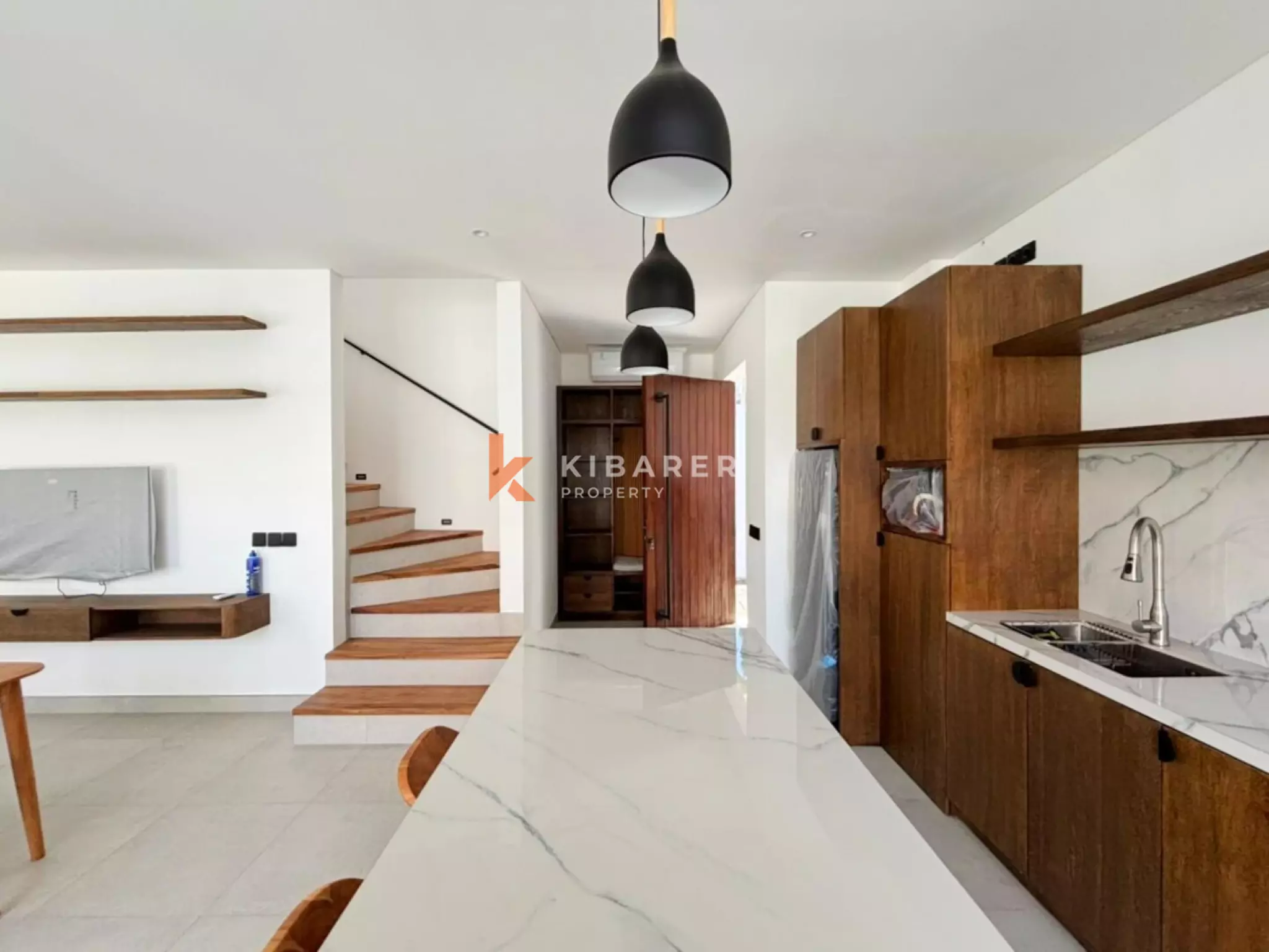 Prestigious Modern Two Bedroom Villa in Umalas