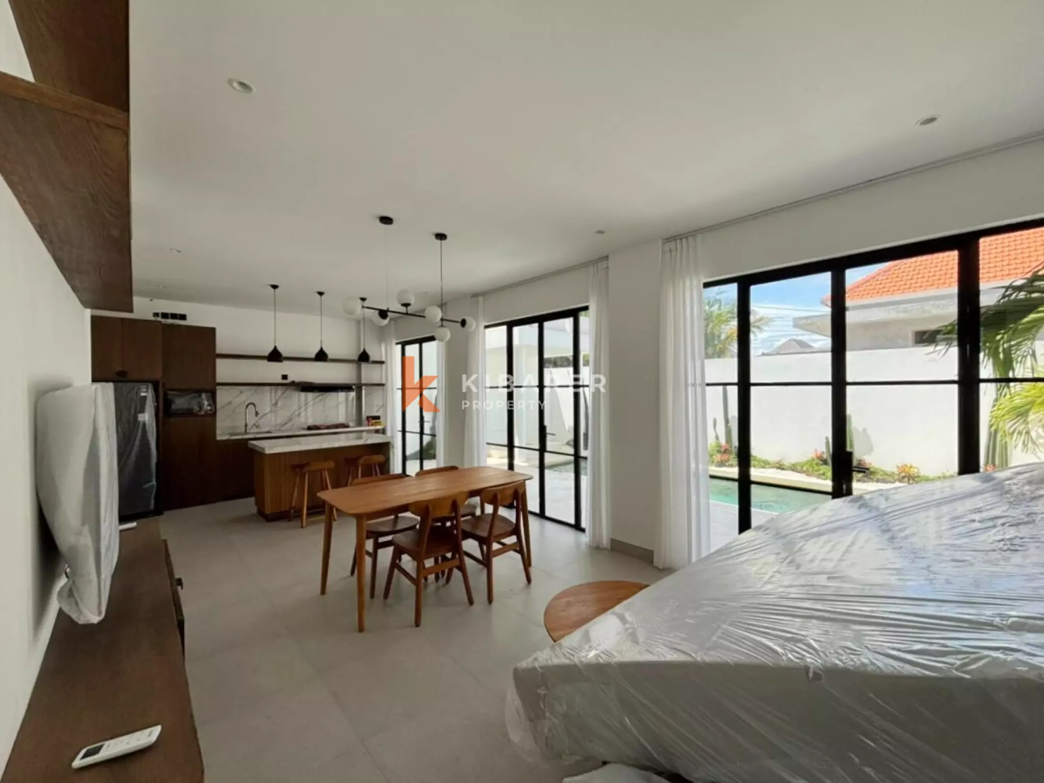 Prestigious Modern Two Bedroom Villa in Umalas