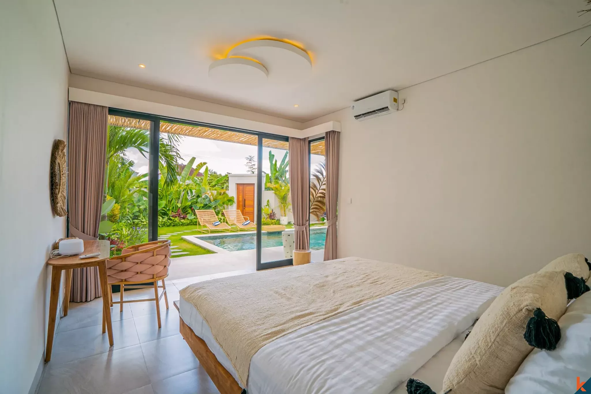 Modern Off-Plan Two Bedroom Leasehold Villa in Kerobokan - Semer