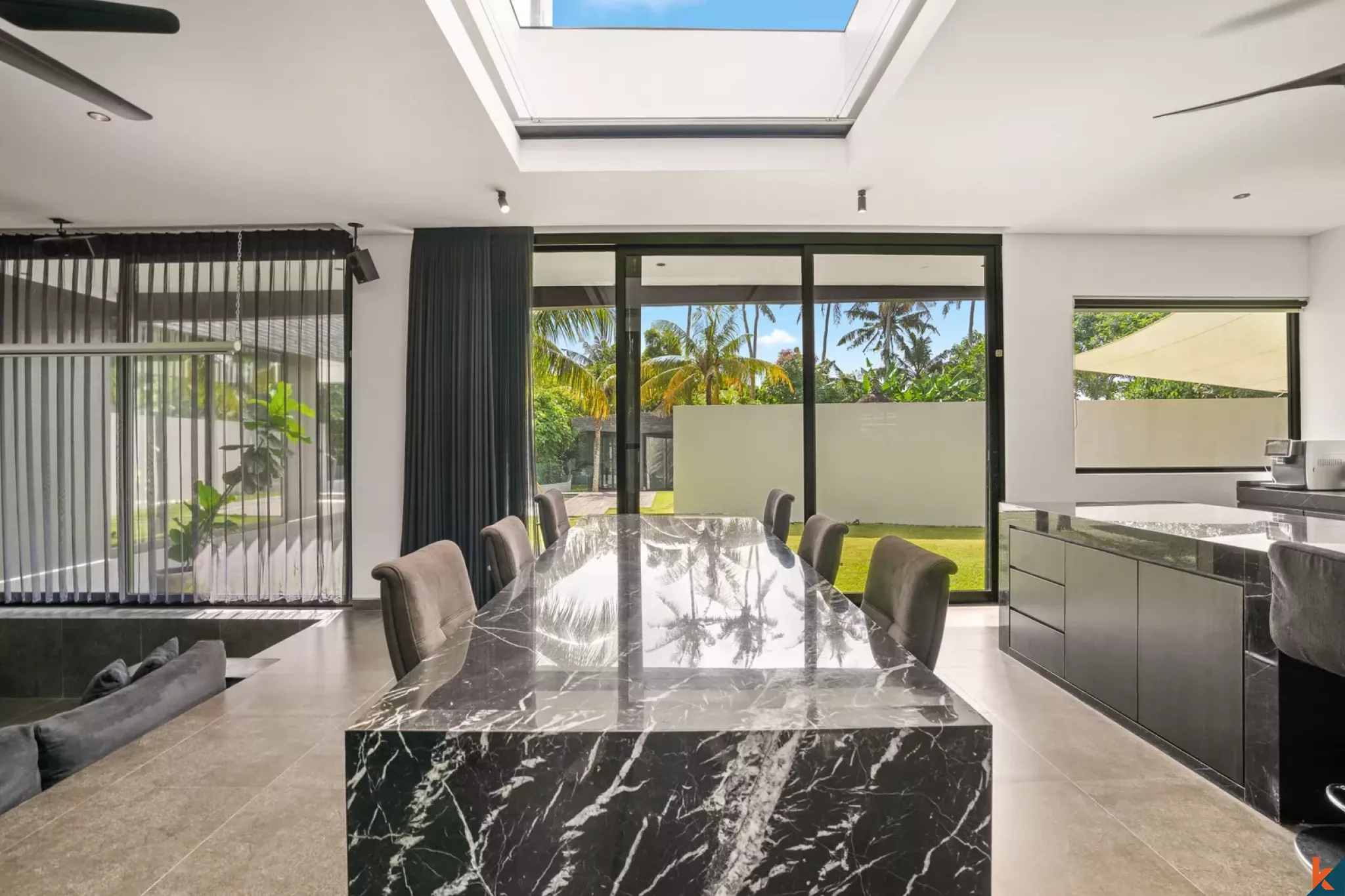 Luxury Modern Three Bedroom Leasehold Villa with Serene Rice Field Views in Cemagi