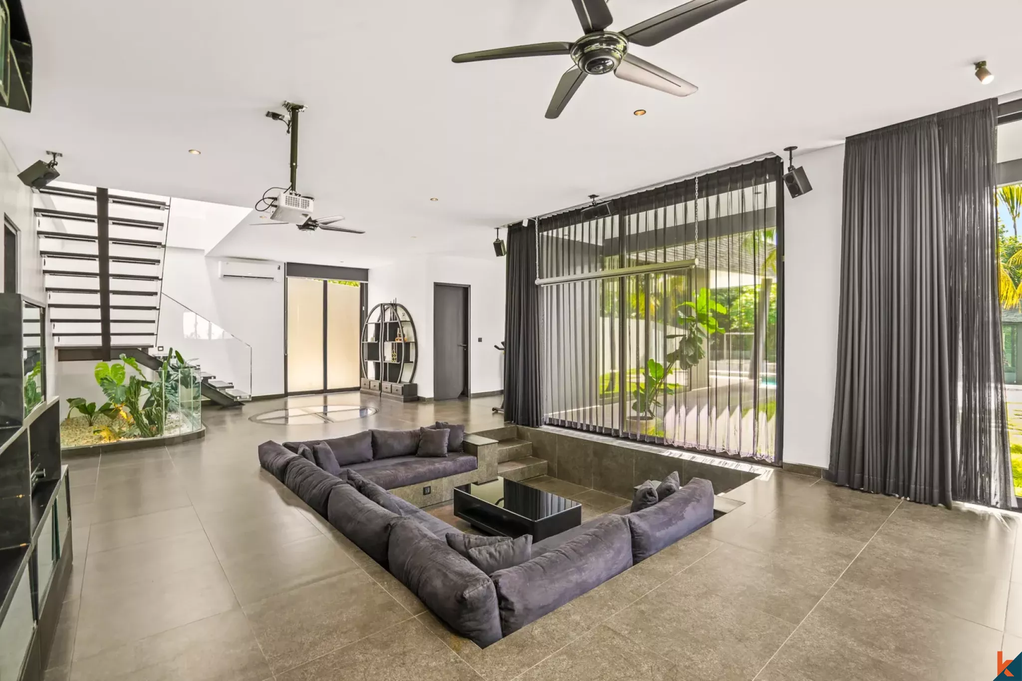 Luxury Modern Three Bedroom Leasehold Villa with Serene Rice Field Views in Cemagi