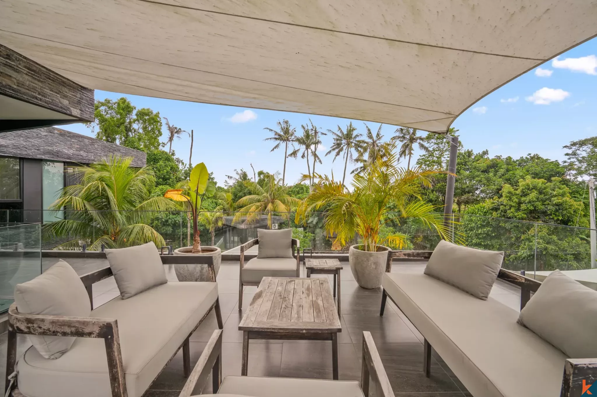 Luxury Modern Three Bedroom Leasehold Villa with Serene Rice Field Views in Cemagi