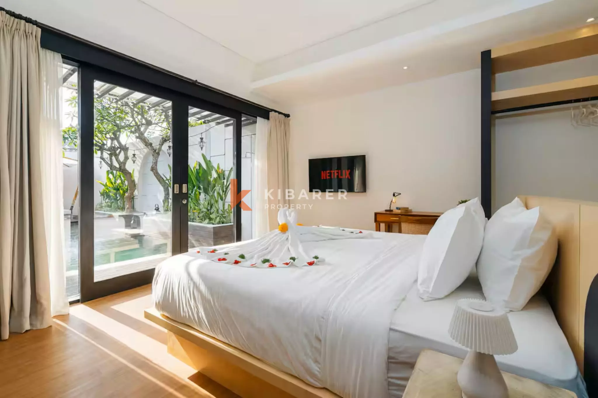 Villa Dua Kamar Tidur dengan Kolam Renang di Lokasi Strategis – Berjalan Kaki ke Pantai Atlas & Berawa