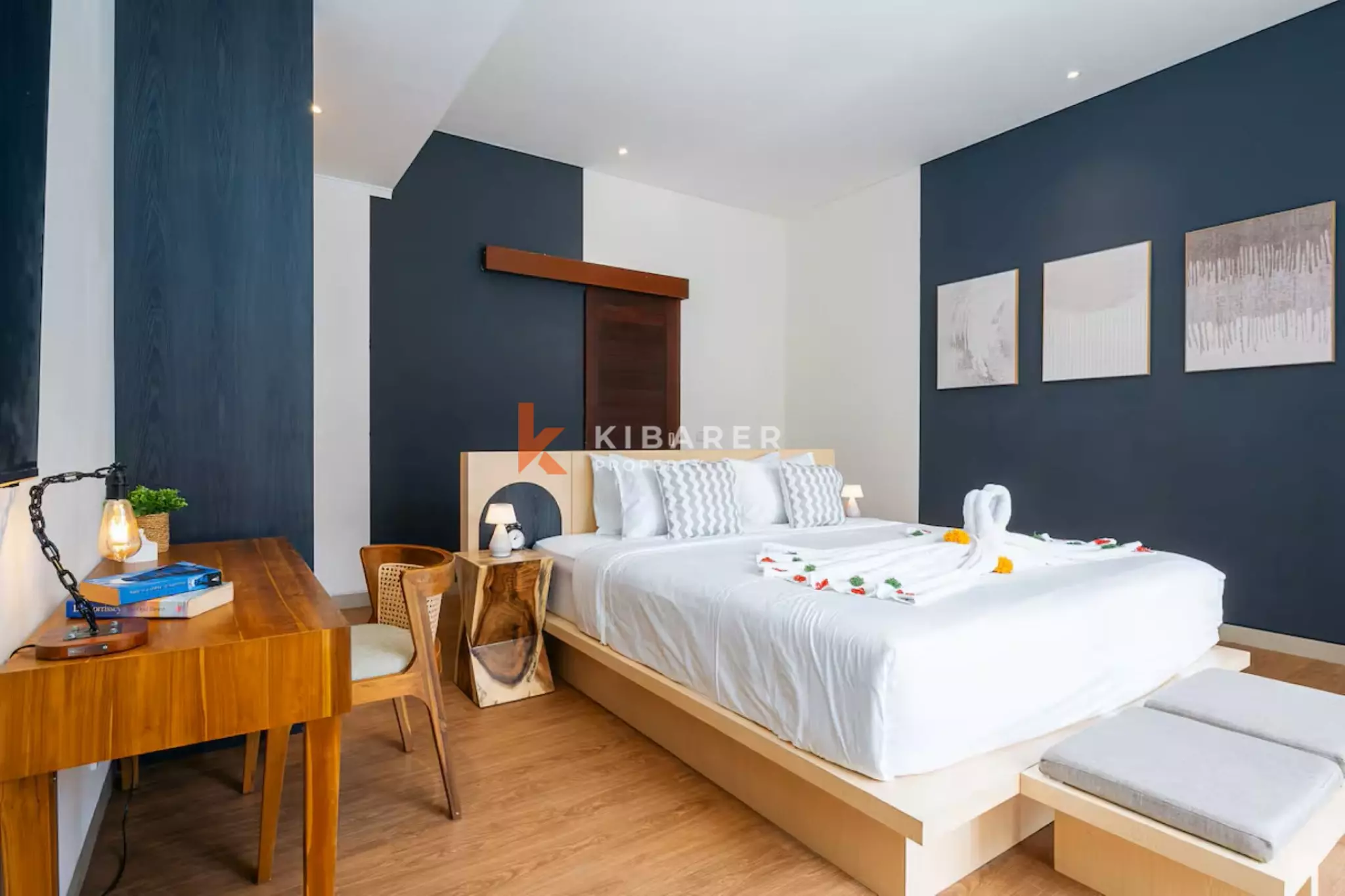 Villa Dua Kamar Tidur dengan Kolam Renang di Lokasi Strategis – Berjalan Kaki ke Pantai Atlas & Berawa