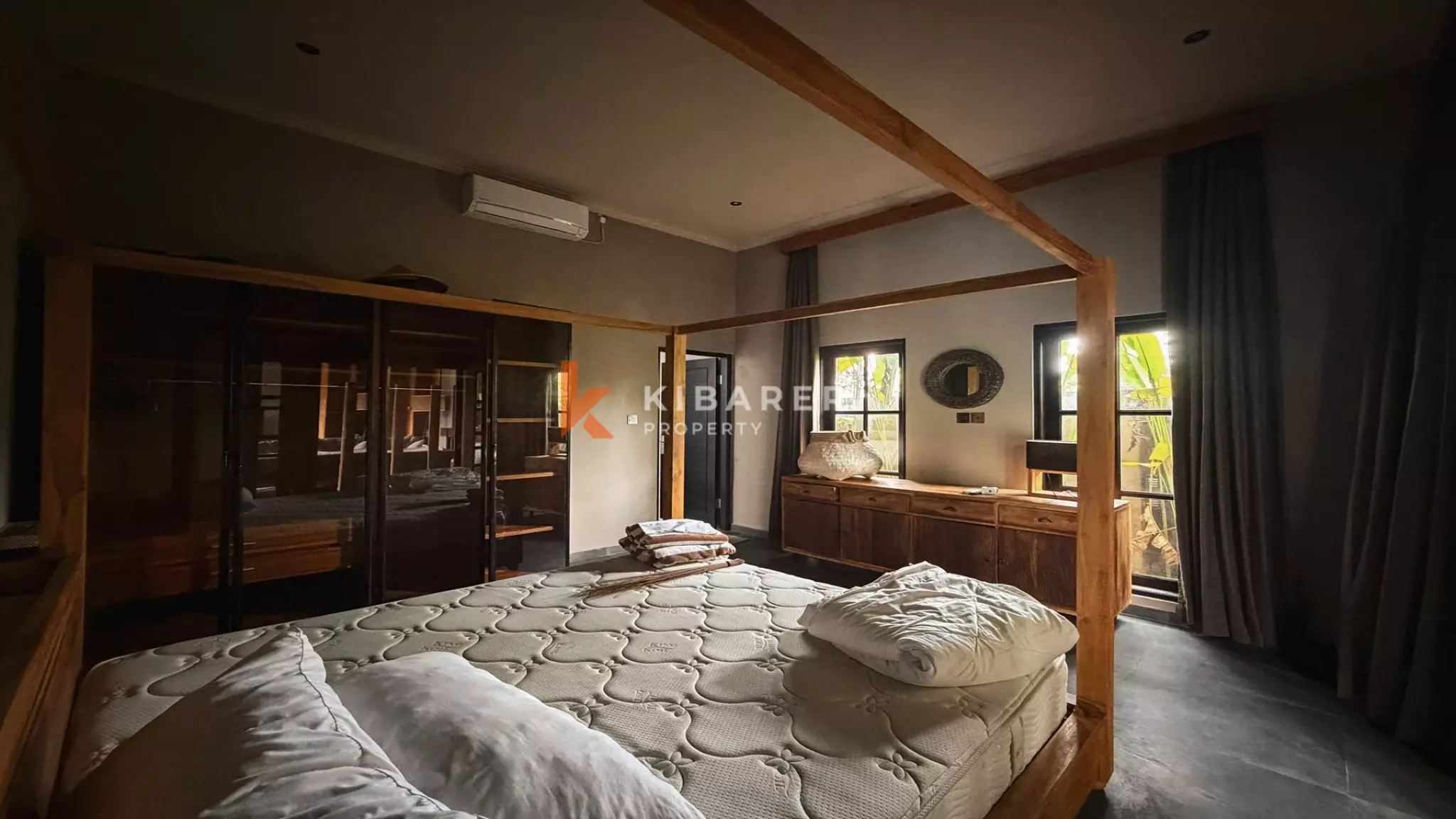 Villa Mewah Baru Tiga Kamar Tidur di Lokasi Utama Area Canggu