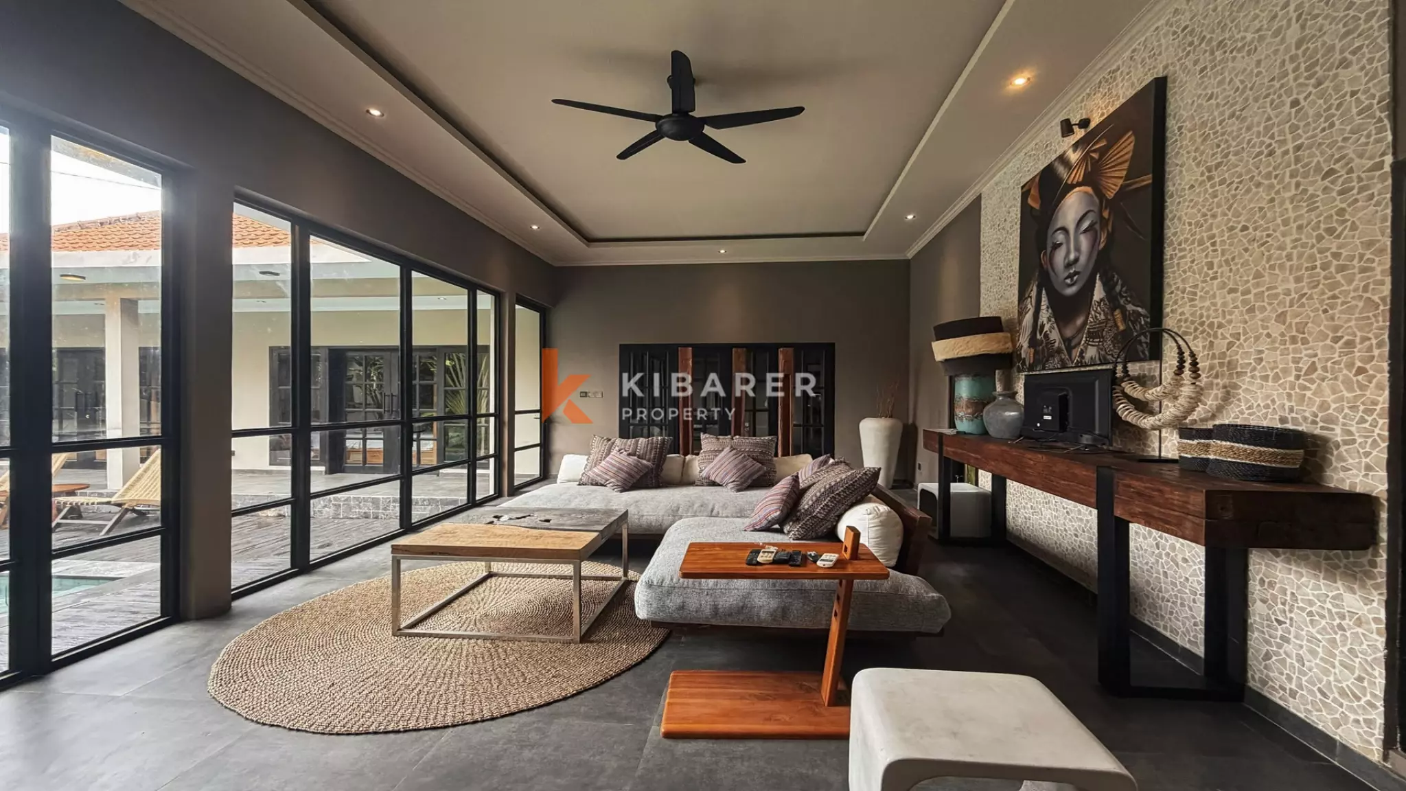 Villa Mewah Baru Tiga Kamar Tidur di Lokasi Utama Area Canggu