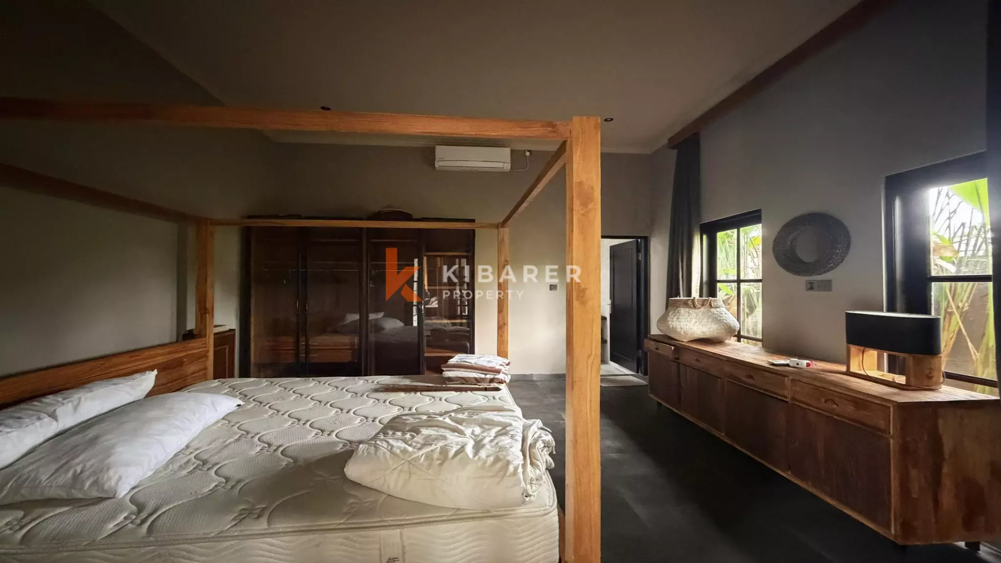 Villa Mewah Baru Tiga Kamar Tidur di Lokasi Utama Area Canggu