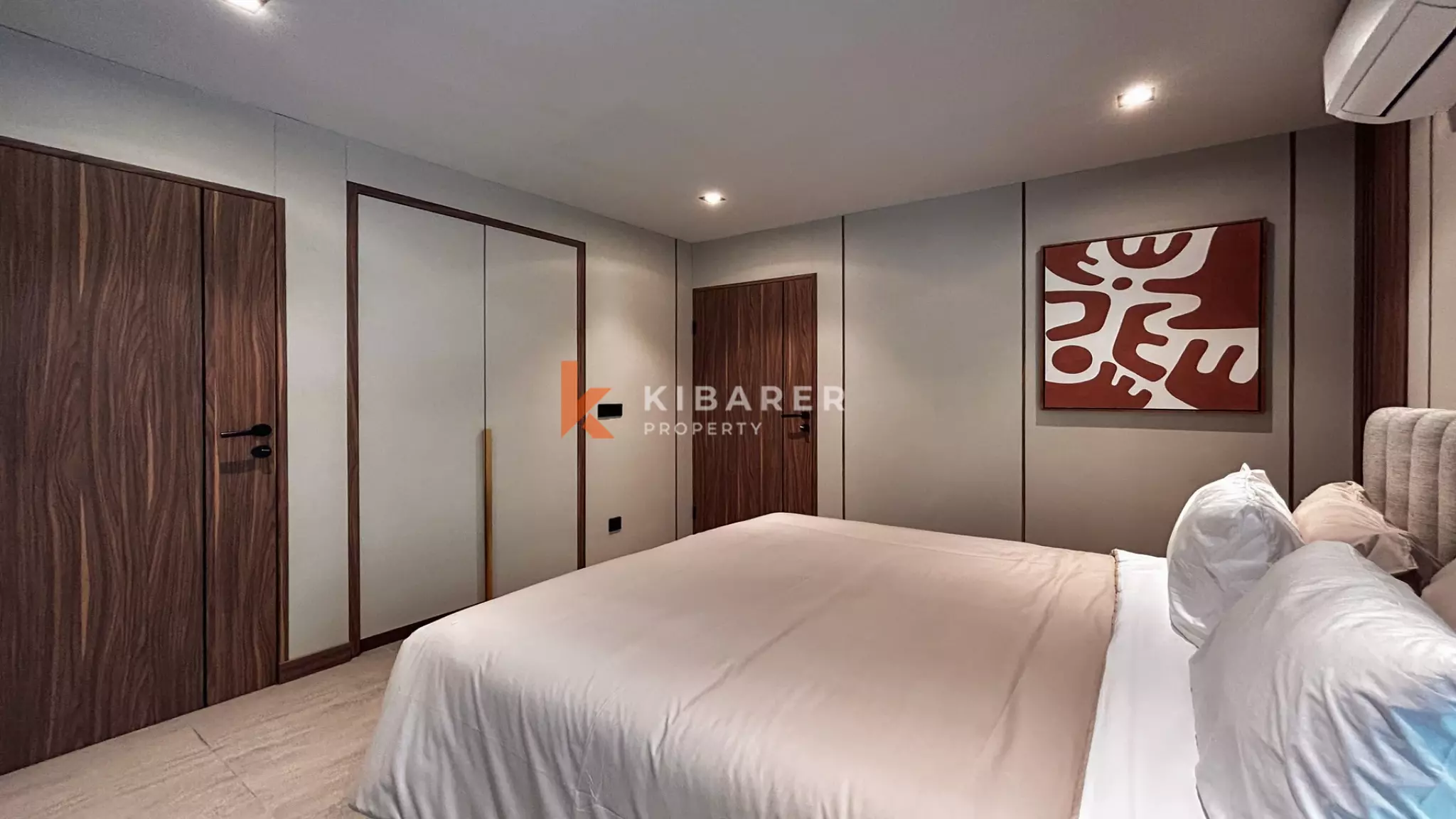 Tempat Persembunyian Tropis Modern: Vila Tiga Kamar Tidur di Pererenan