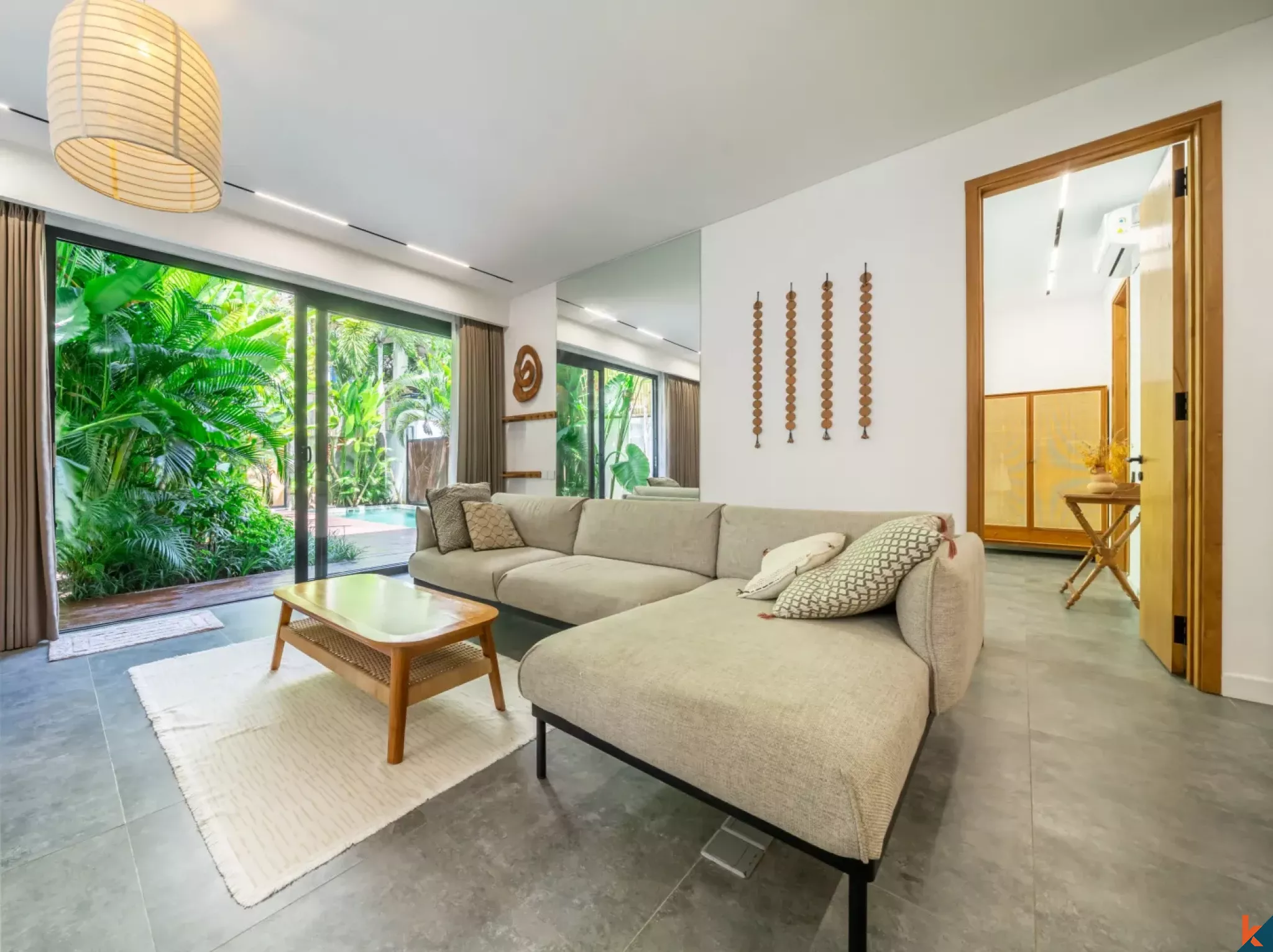 Modern Three Bedroom Leasehold Villa Near the Beach in Canggu