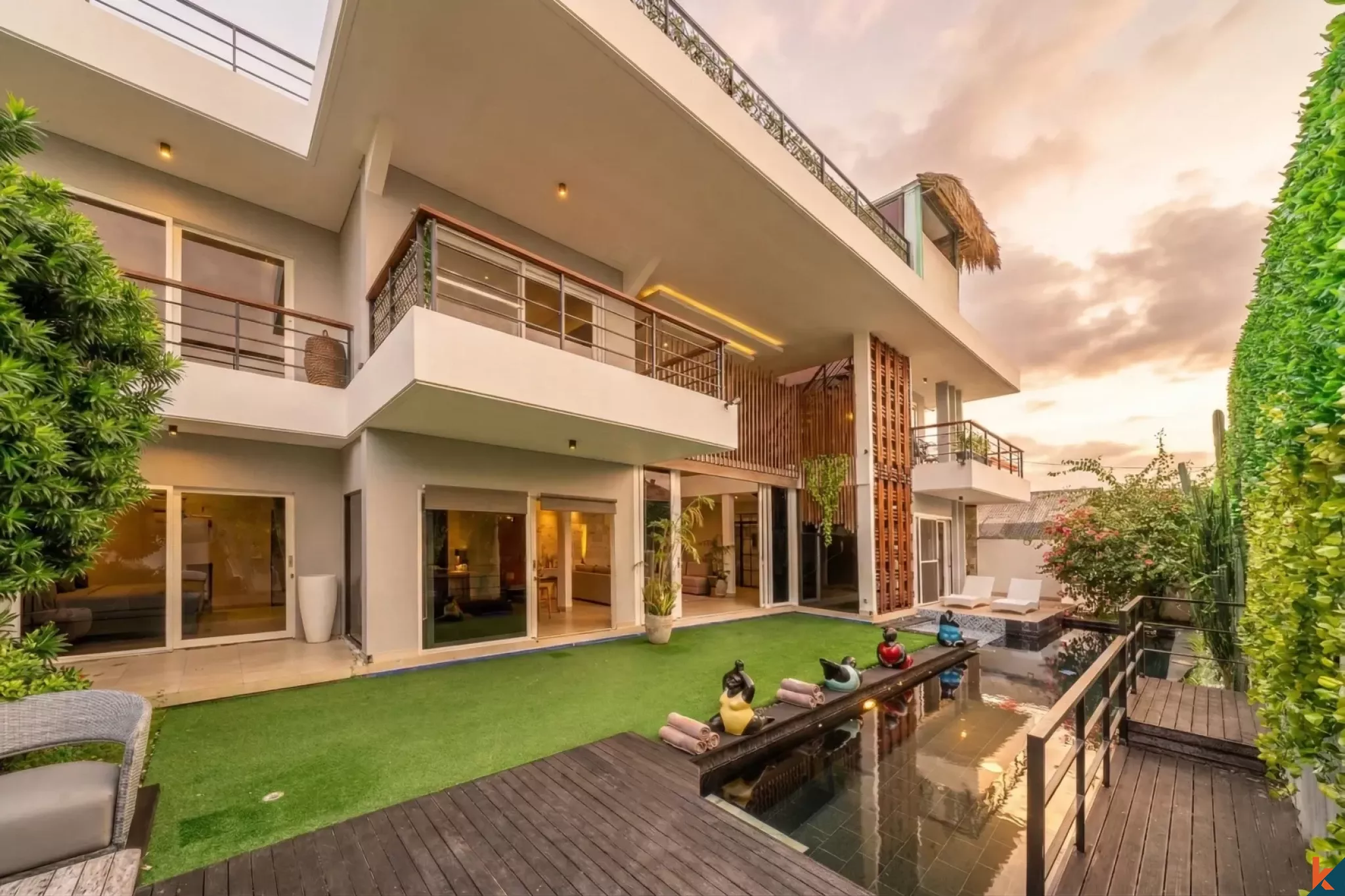 Vila Sewa Empat Kamar Tidur Bergaya di Padonan