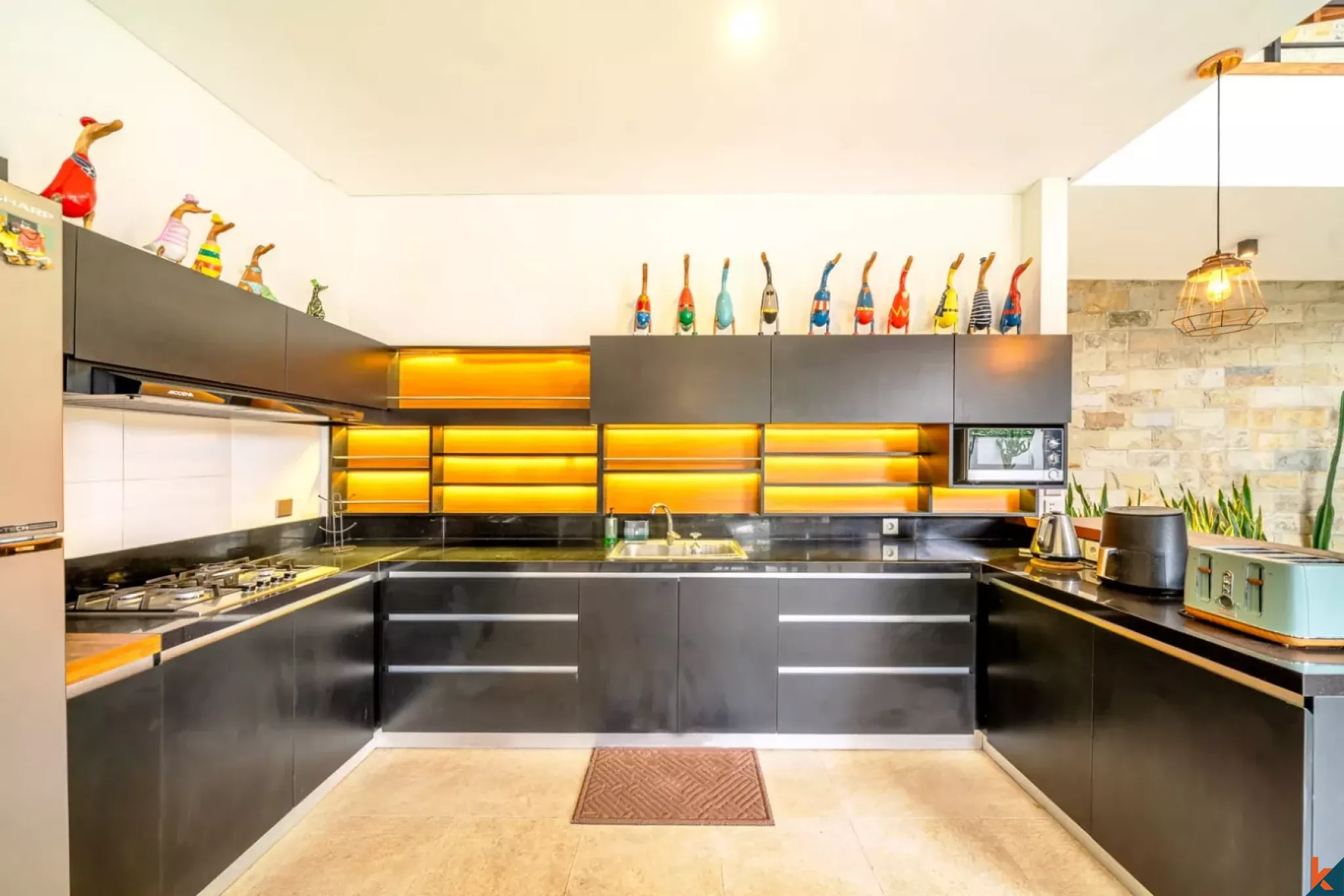 Vila Sewa Empat Kamar Tidur Bergaya di Padonan