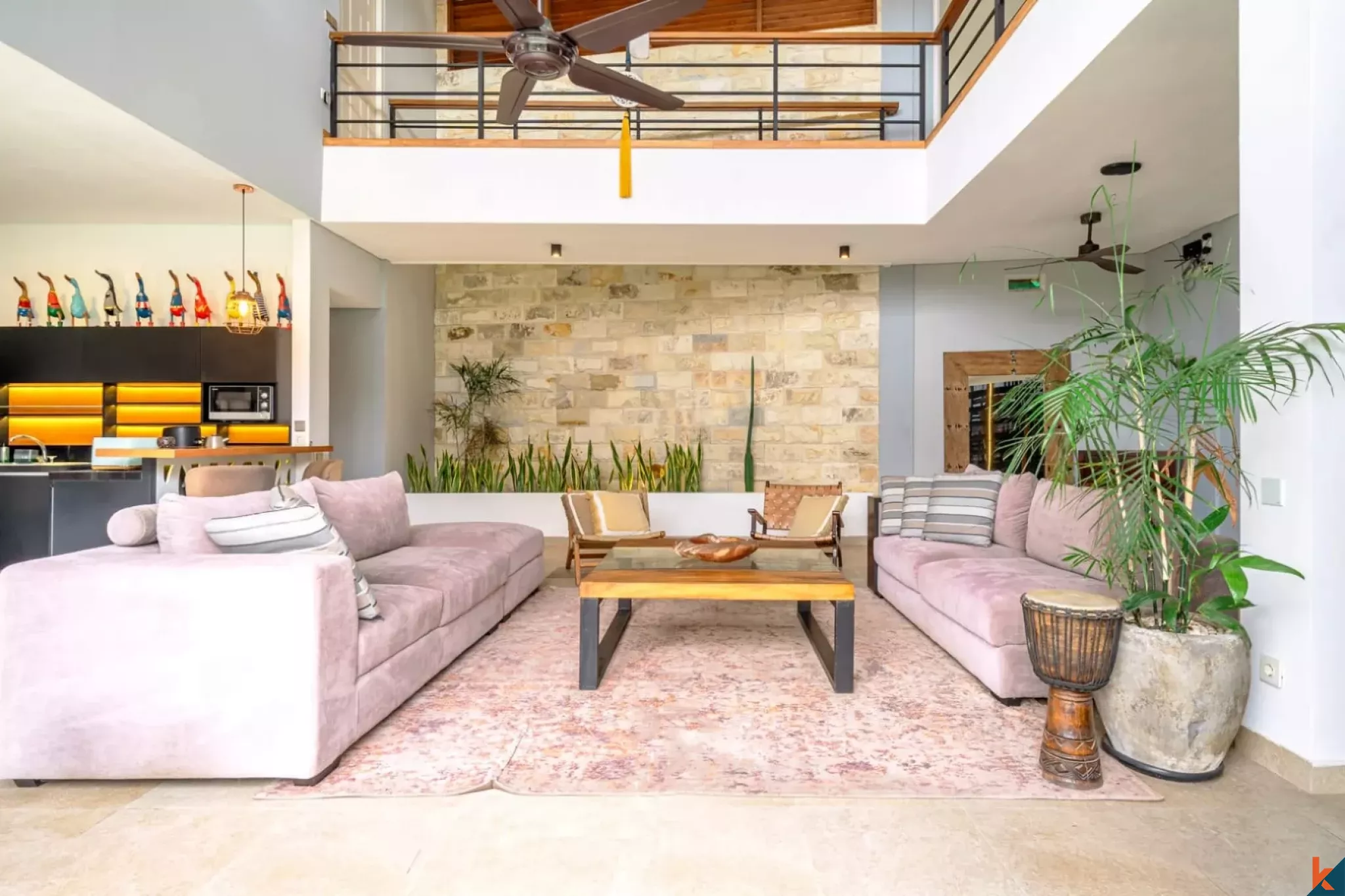 Vila Sewa Empat Kamar Tidur Bergaya di Padonan