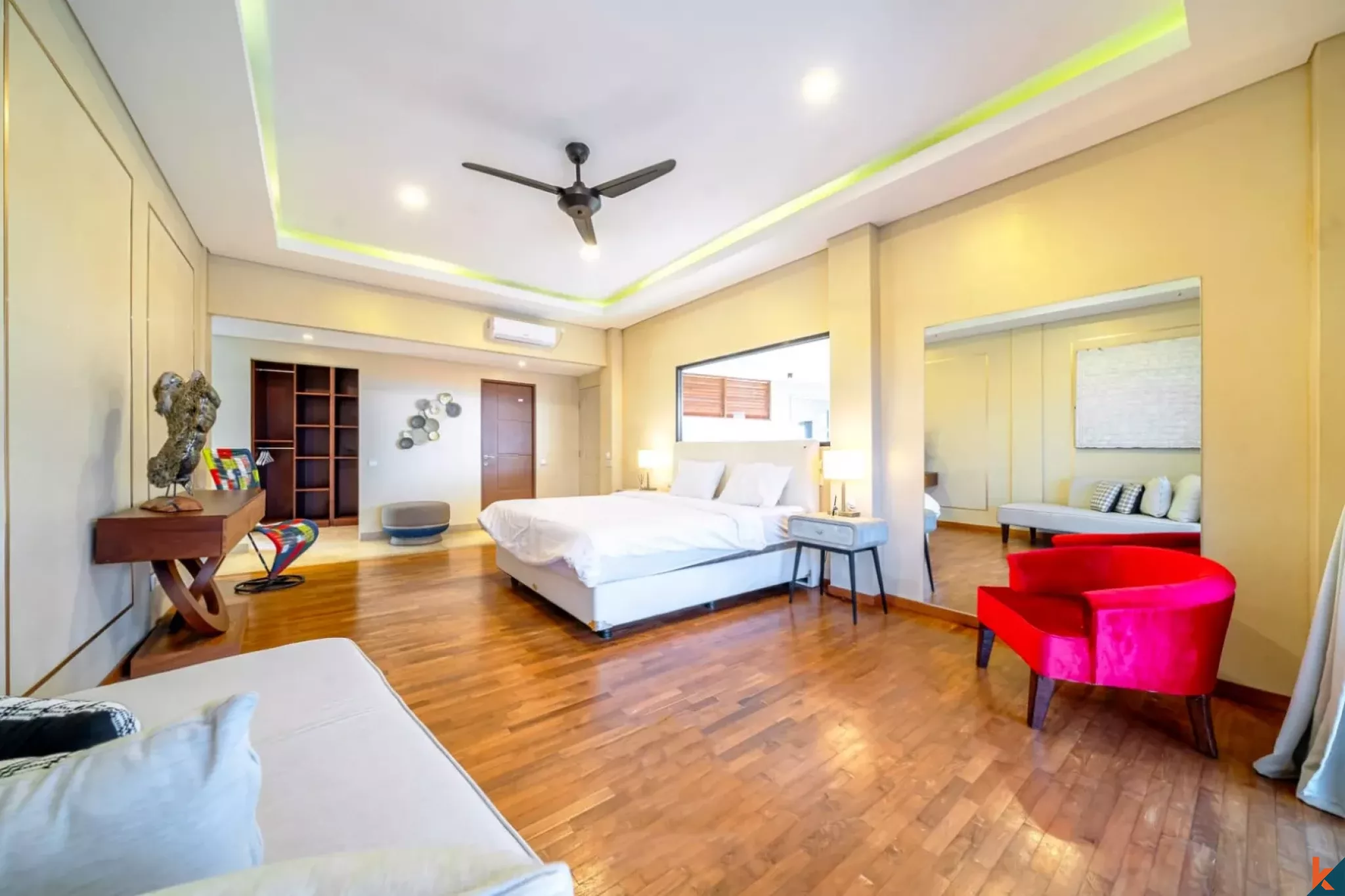 Vila Sewa Empat Kamar Tidur Bergaya di Padonan