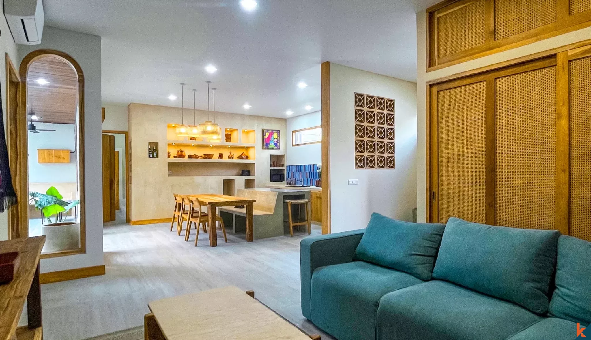 Villa moderne et confortable de deux chambres à louer à Kerobokan