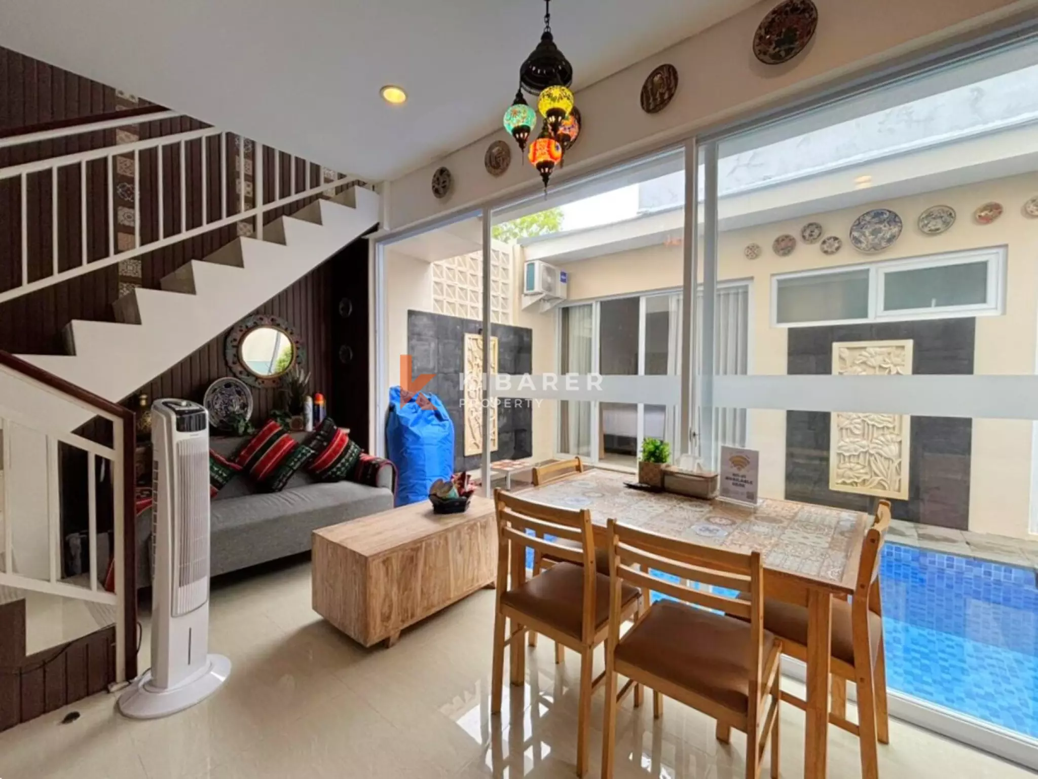 Cozy Three Bedroom Enclosed Living Villa in Secure Nusa Dua Complex